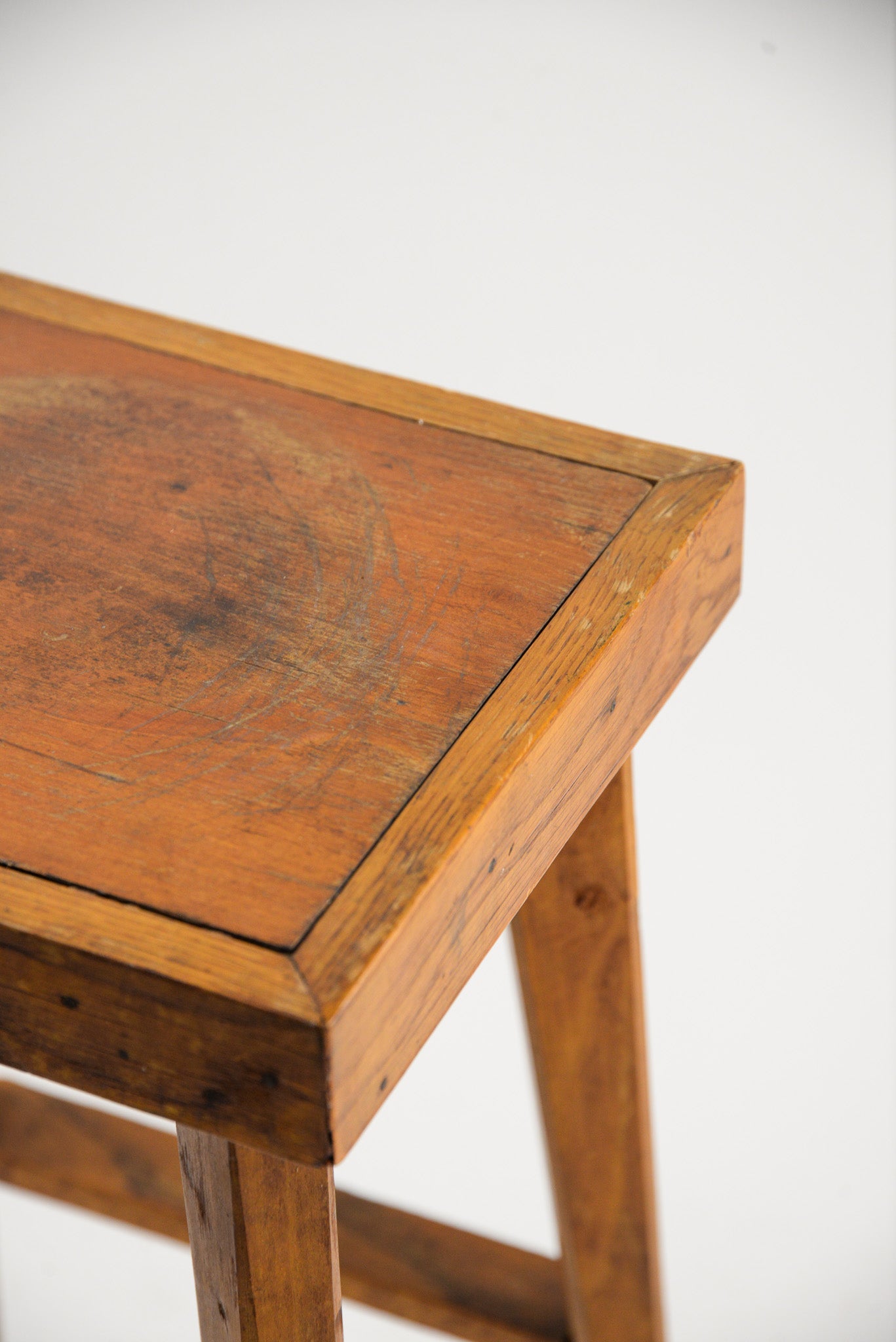 Vintage Wooden Side Table / ヴィンテージ木製サイドテーブル