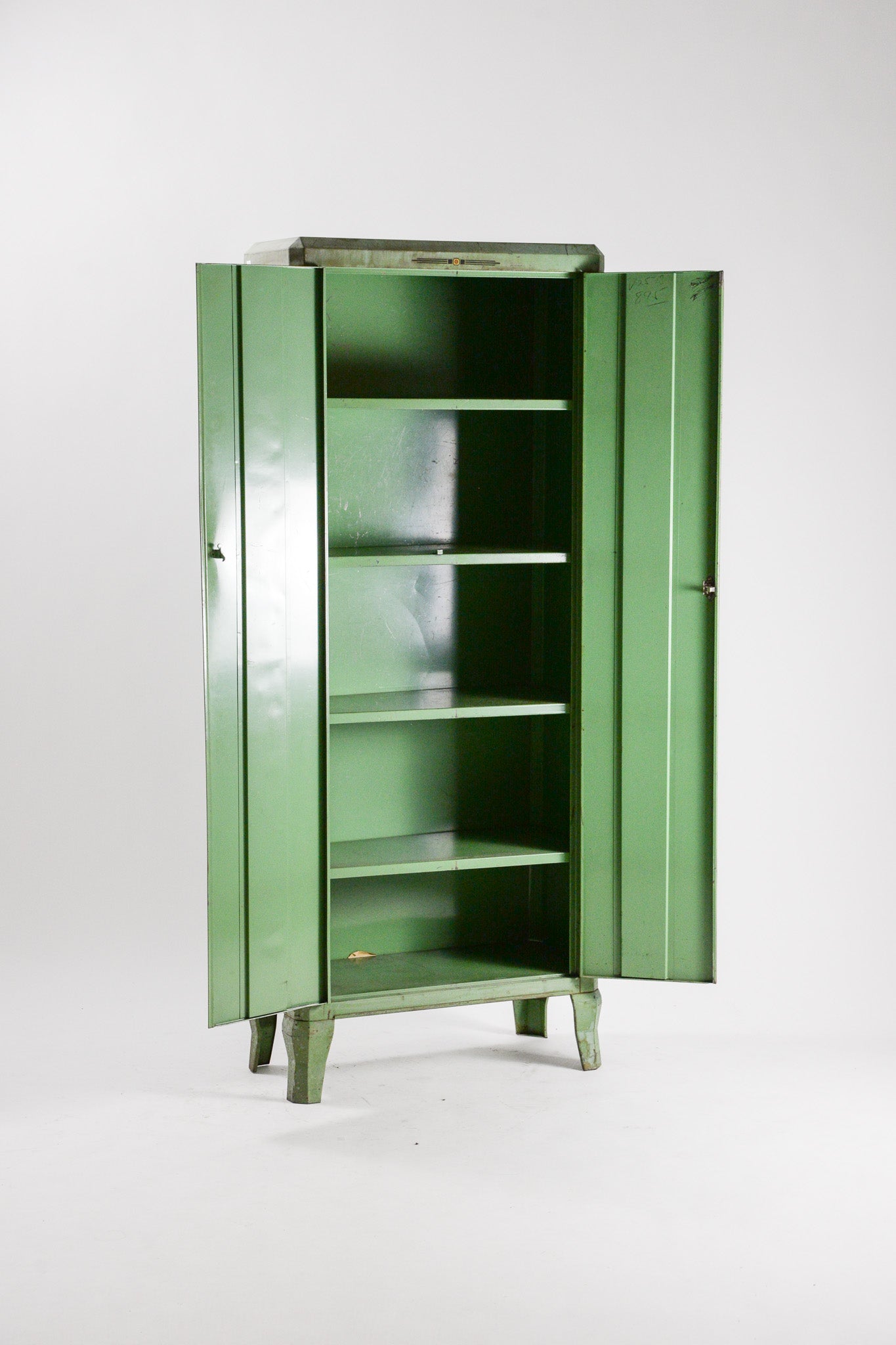 Vintage Metal Cabinet "Job's Daughters" / ヴィンテージ メタルキャビネット "ジョブズ・ドーターズ"