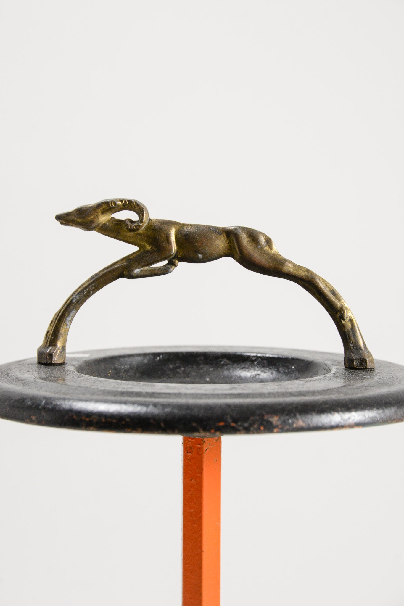 Vintage Metal Standing Ashtray / メタルスタンド灰皿