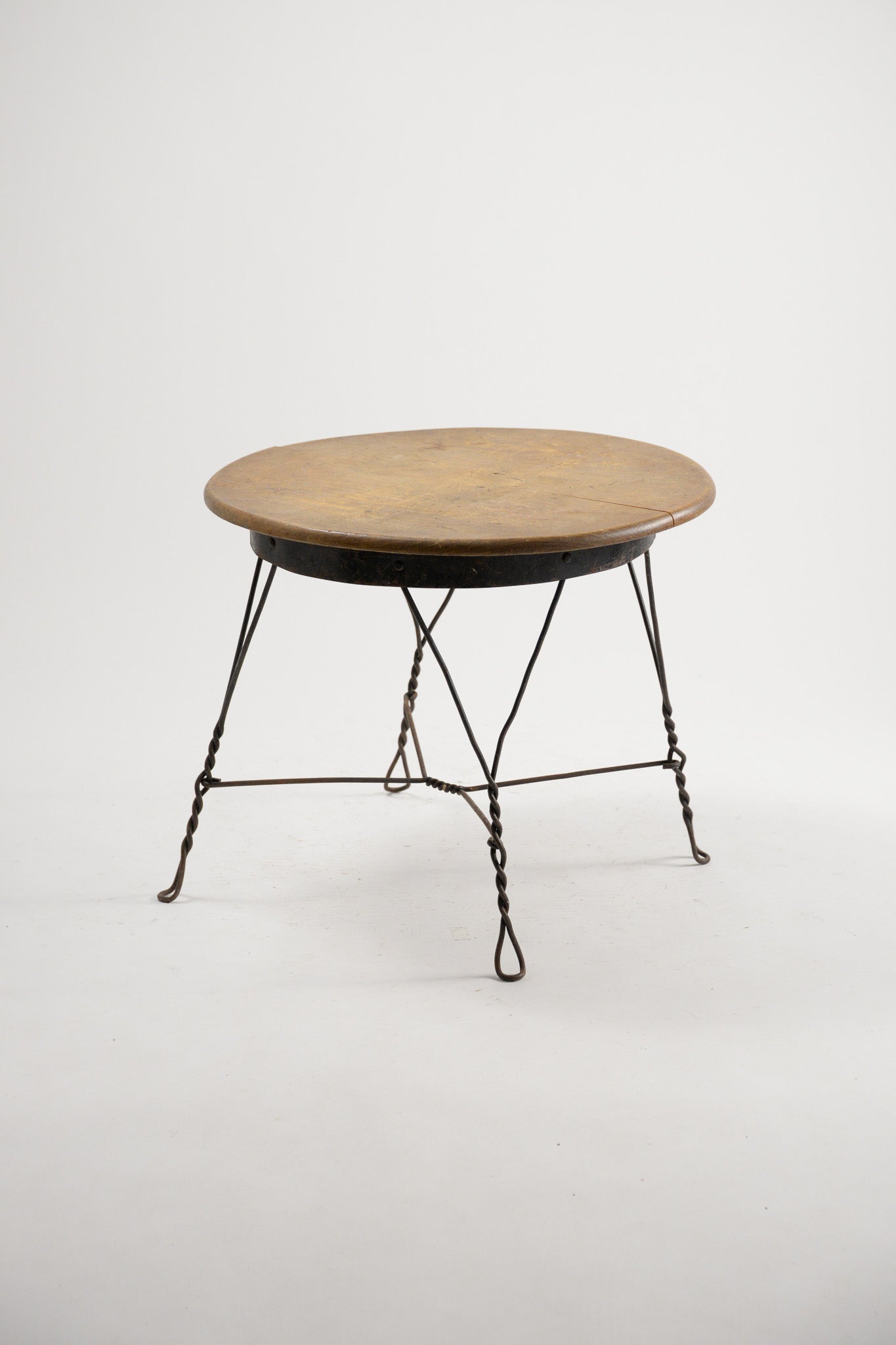 Twist Leg Low Table / ツイストレッグローテーブル