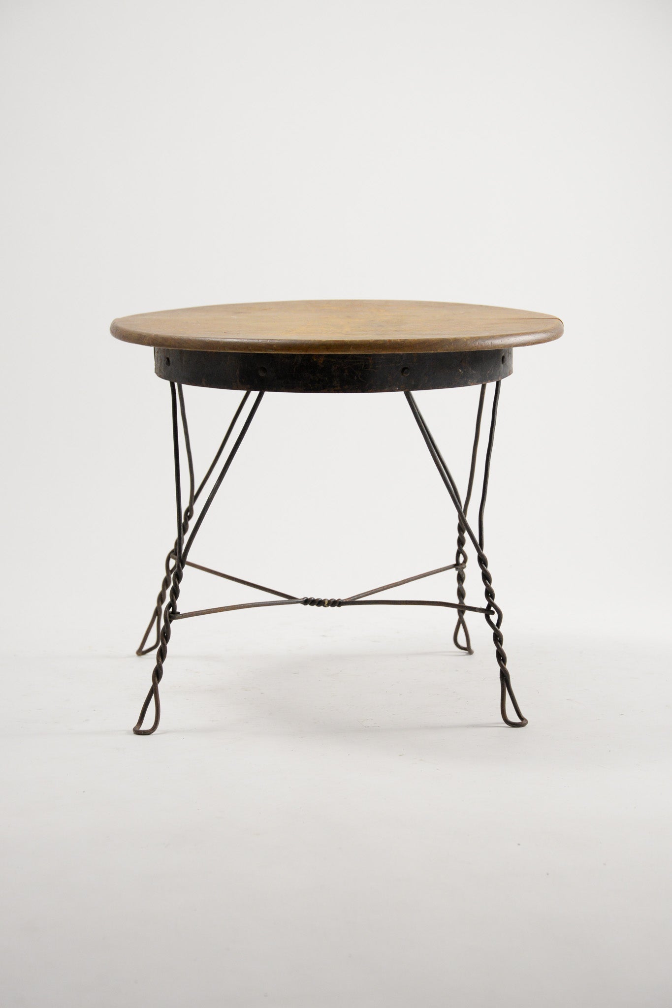 Twist Leg Low Table / ツイストレッグローテーブル