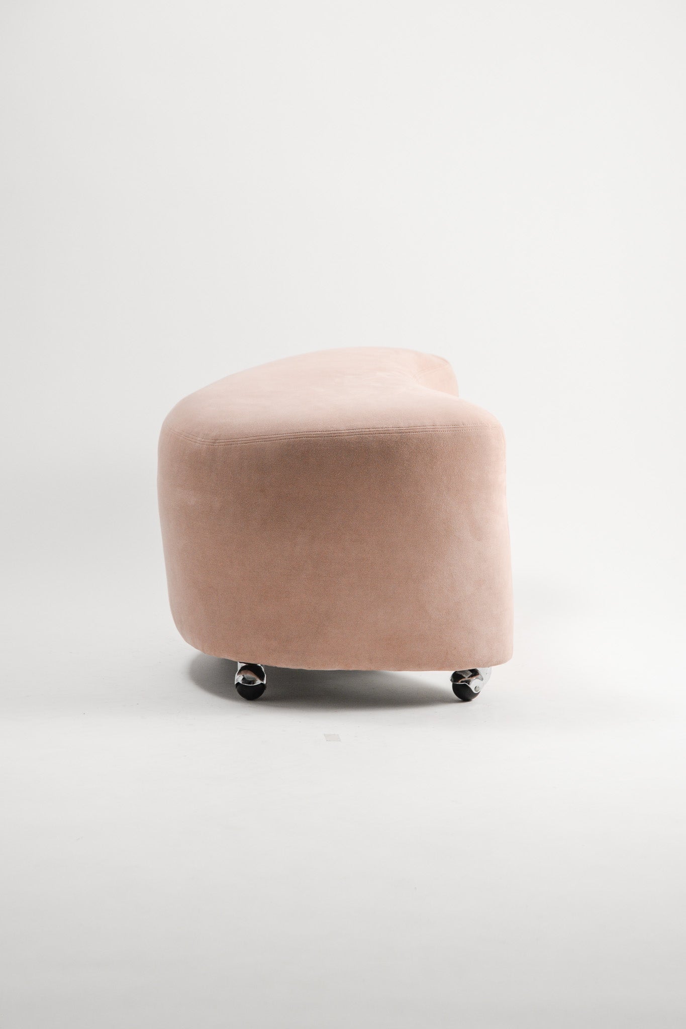 Suede Boomerang Ottoman / スエードブーメランオットマン