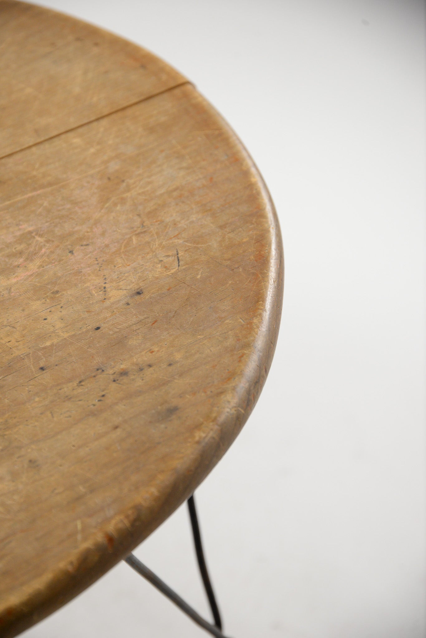 Twist Leg Low Table / ツイストレッグローテーブル