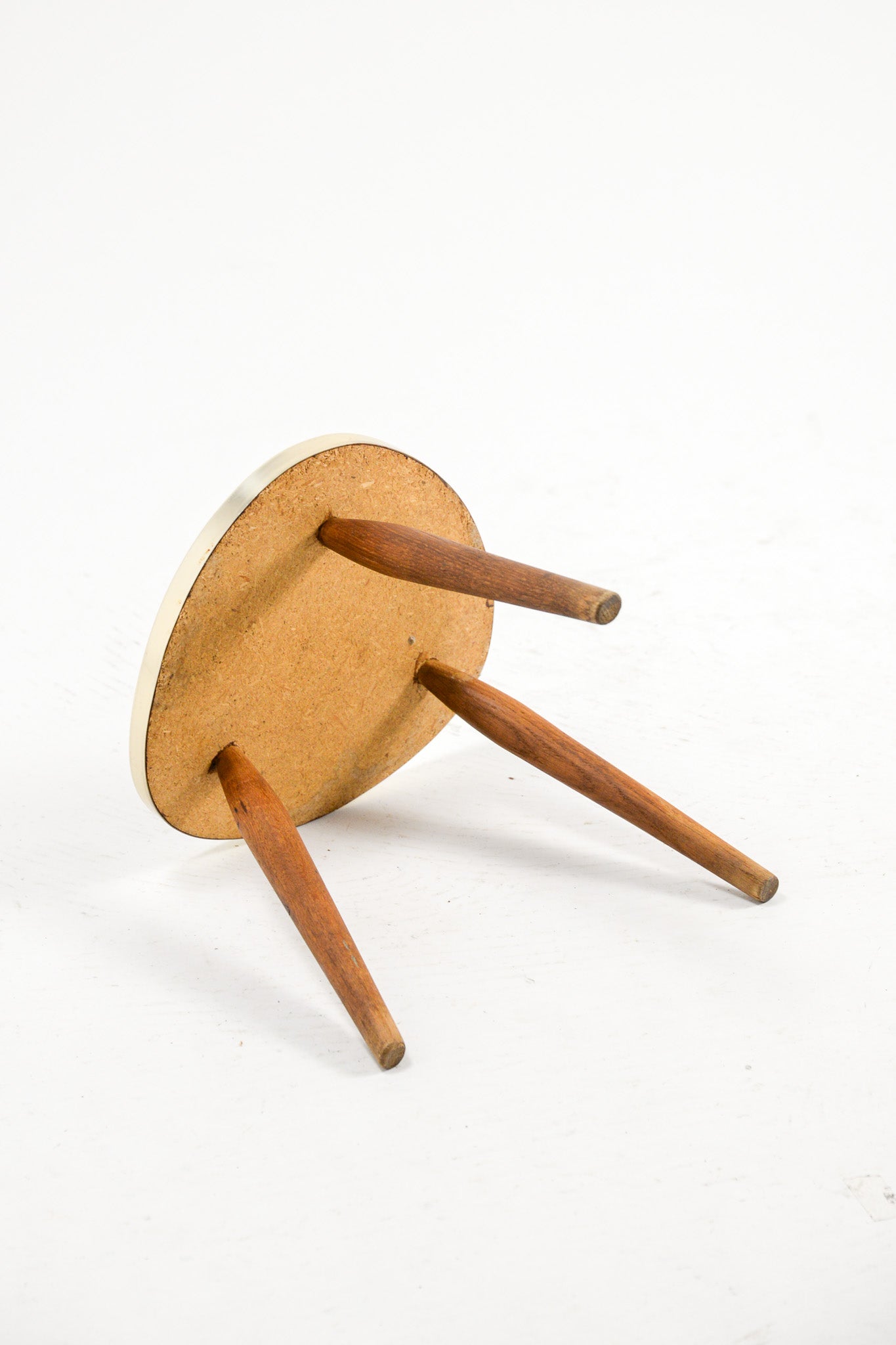 Wooden Triangular Mini Stand / 木製三角ミニ台