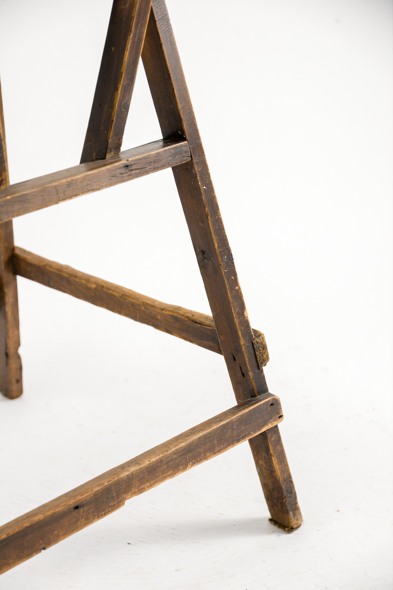 Wooden Child's High Chair / 木製子供椅子（ハイチェア）