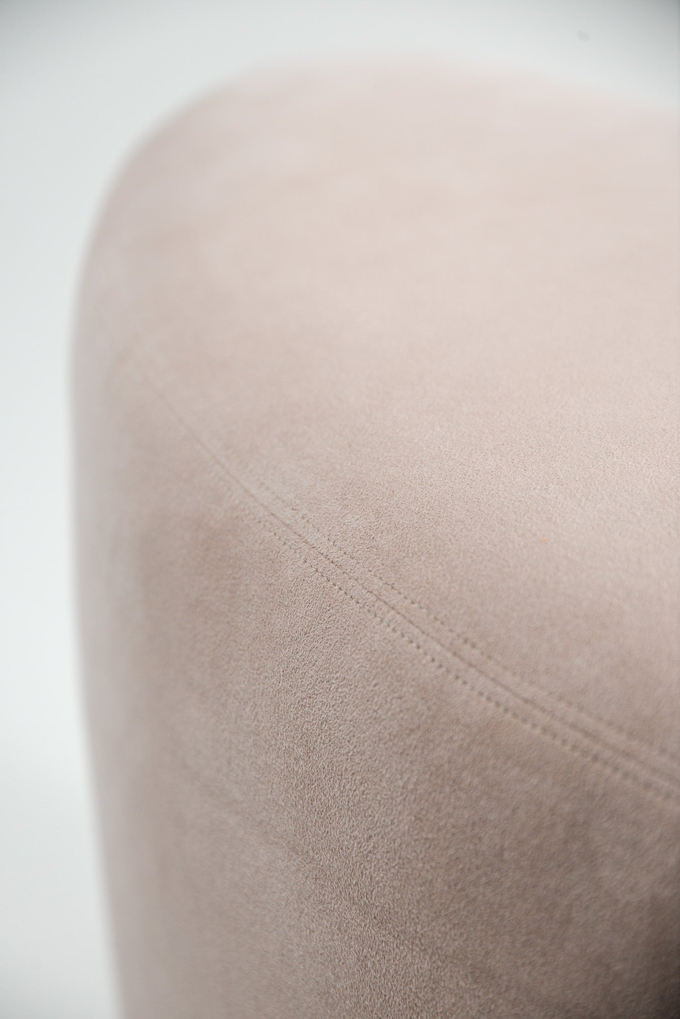 Suede Boomerang Ottoman / スエードブーメランオットマン