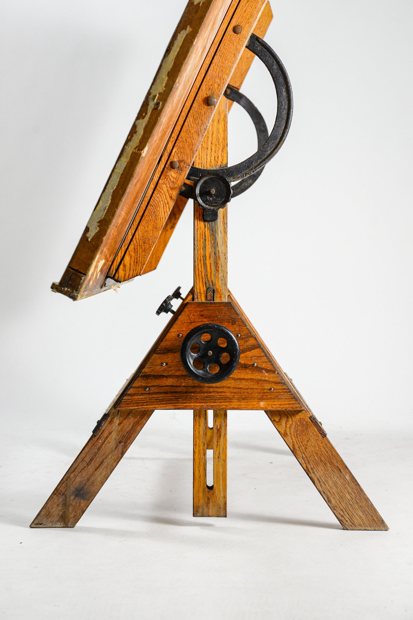 Wooden Drafting Table / 木製ドラフティングテーブル