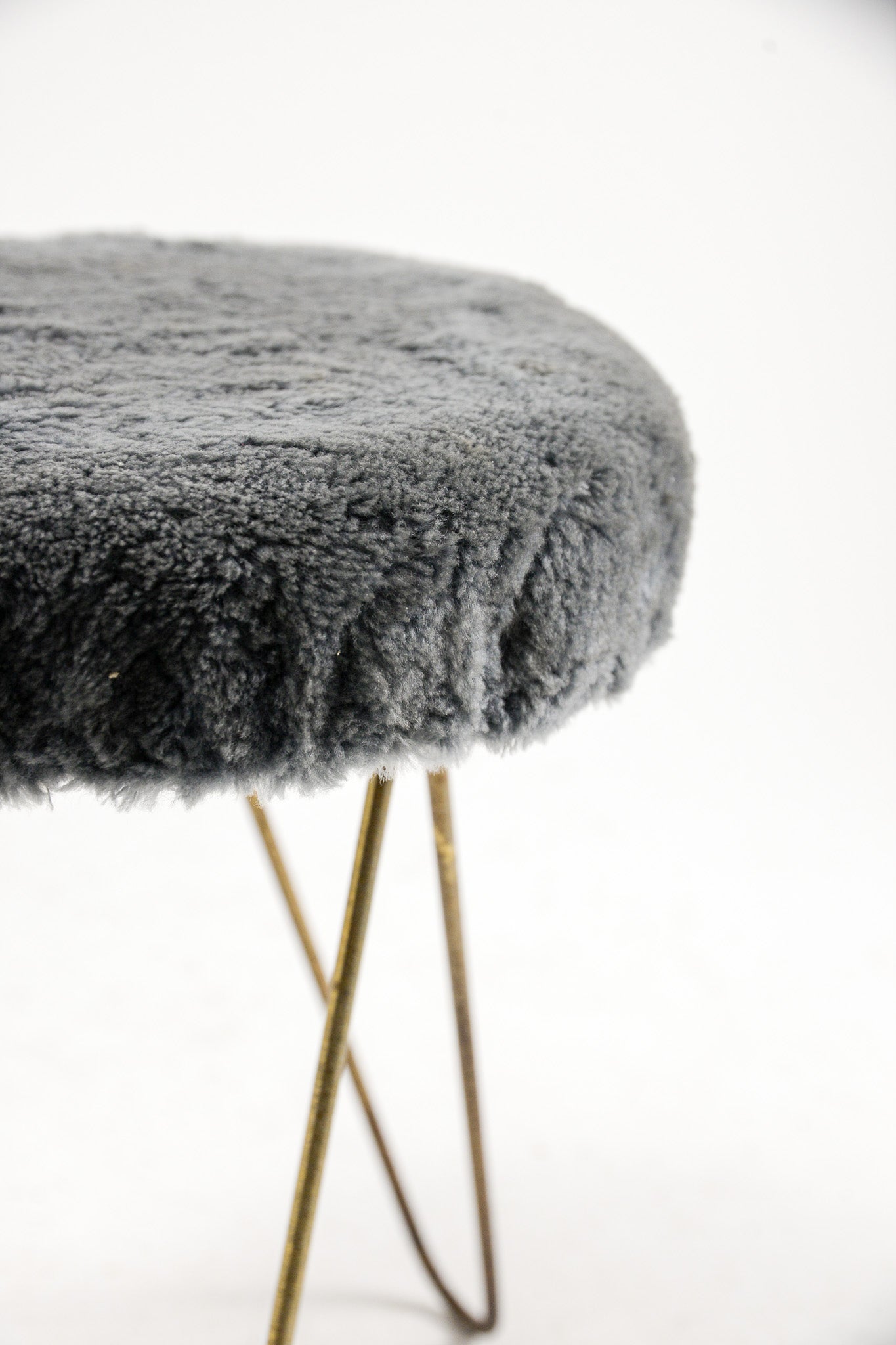 MOFU MOFU Stool (Grey) / モフモフスツール グレー