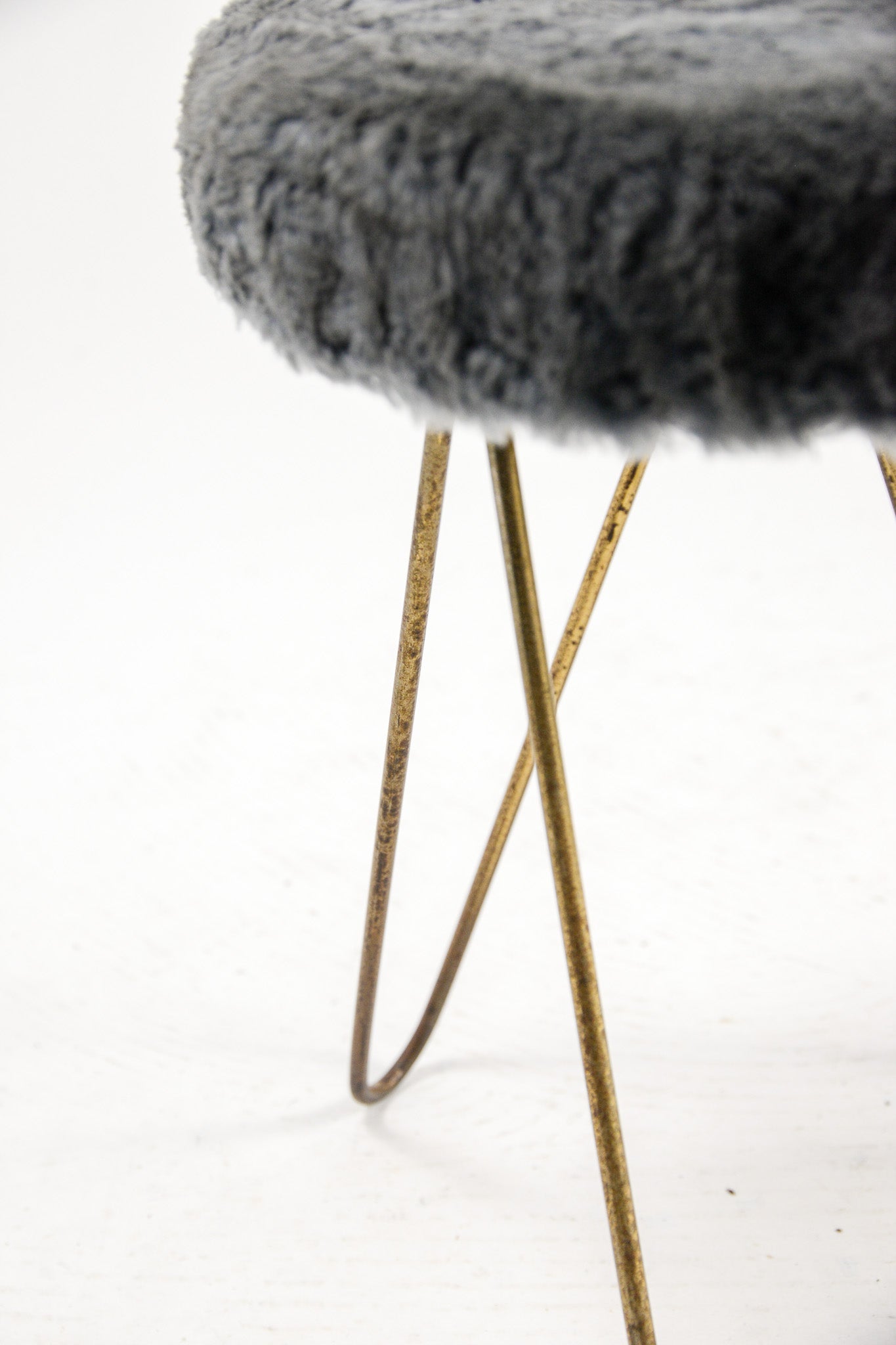 MOFU MOFU Stool (Grey) / モフモフスツール グレー