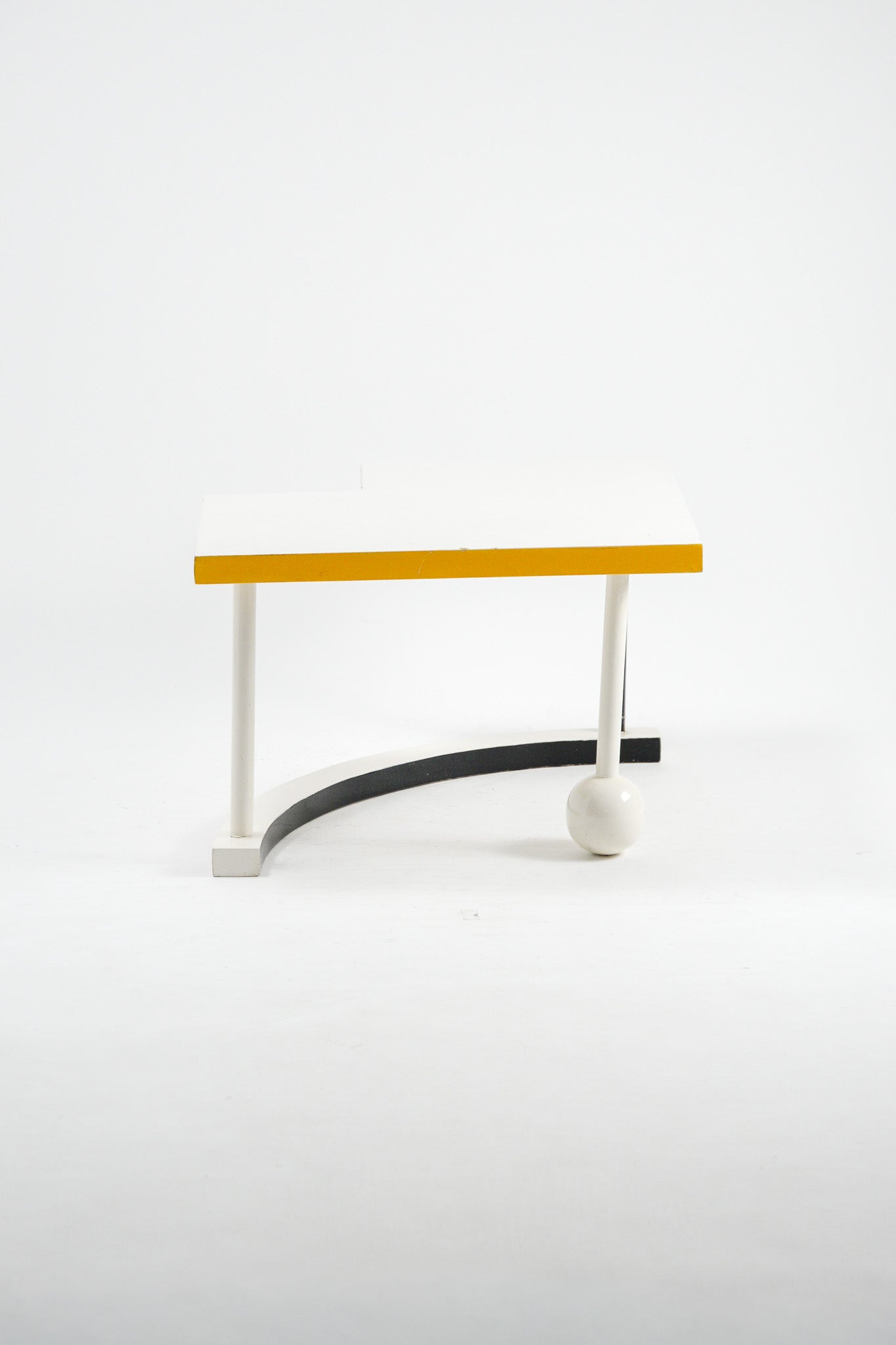 Side Table / サイドテーブル