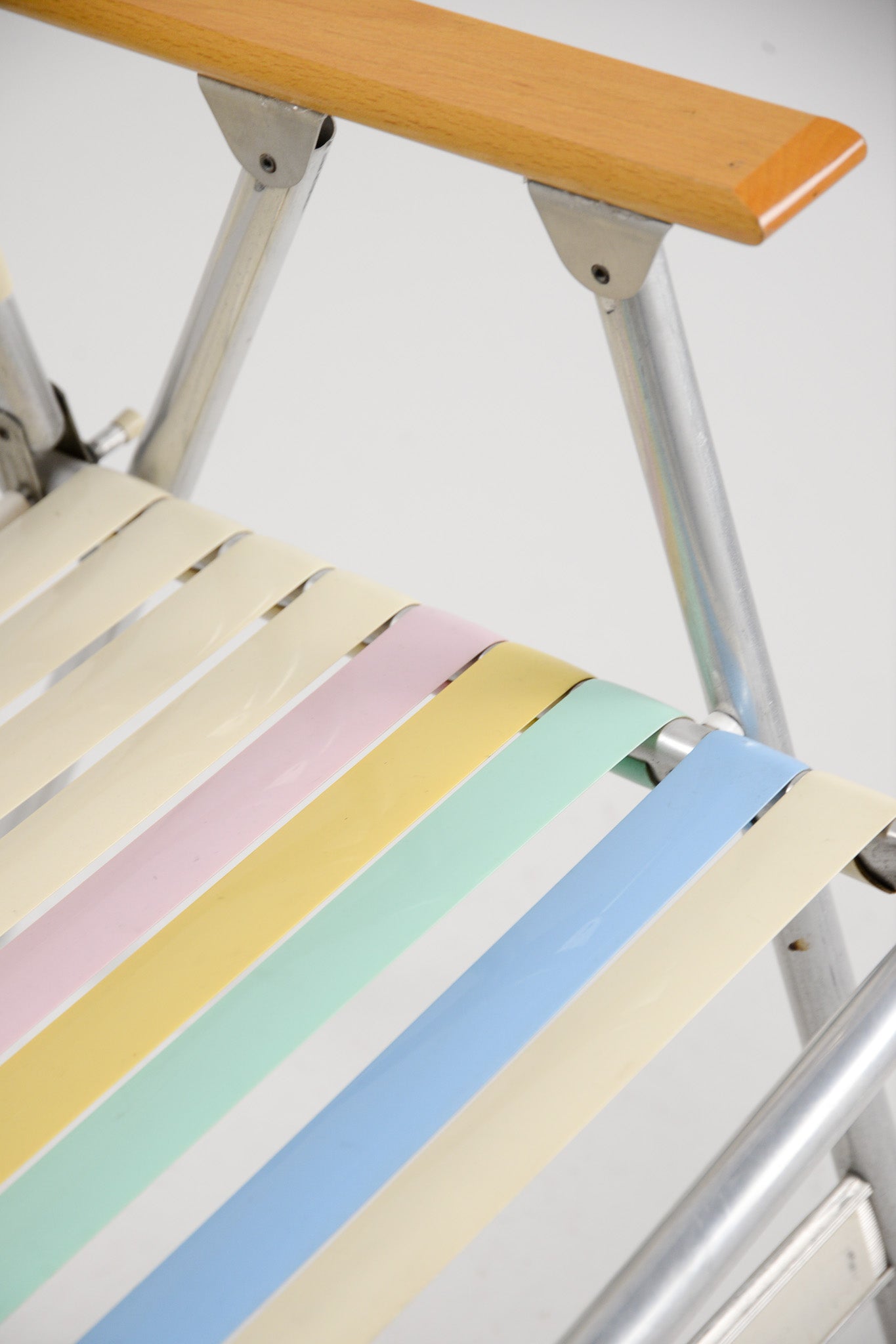 Armchair Foldable / アーム付き折りたたみ椅子