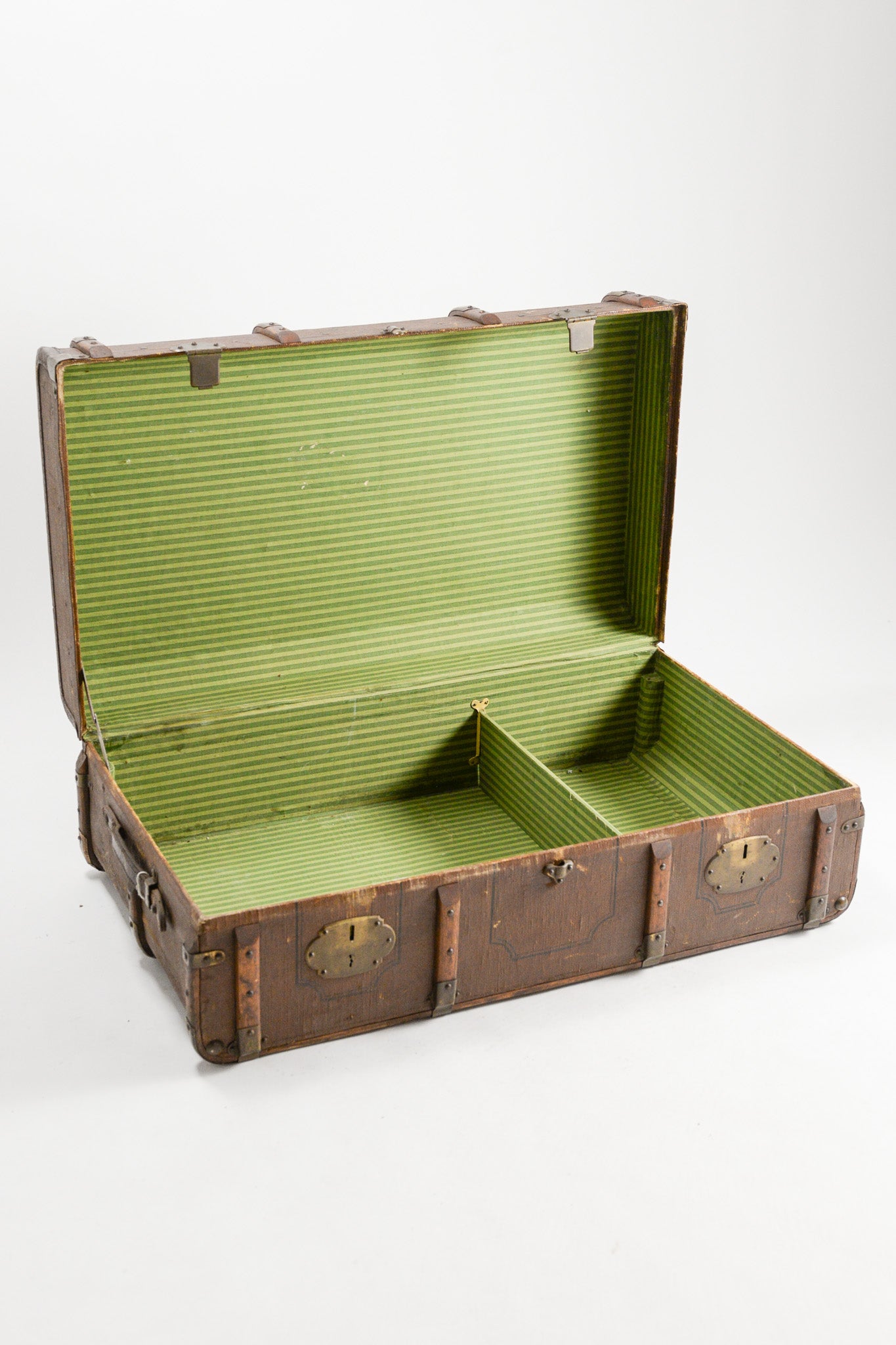 Vintage Brown Trunk / ヴィンテージ 茶トランク