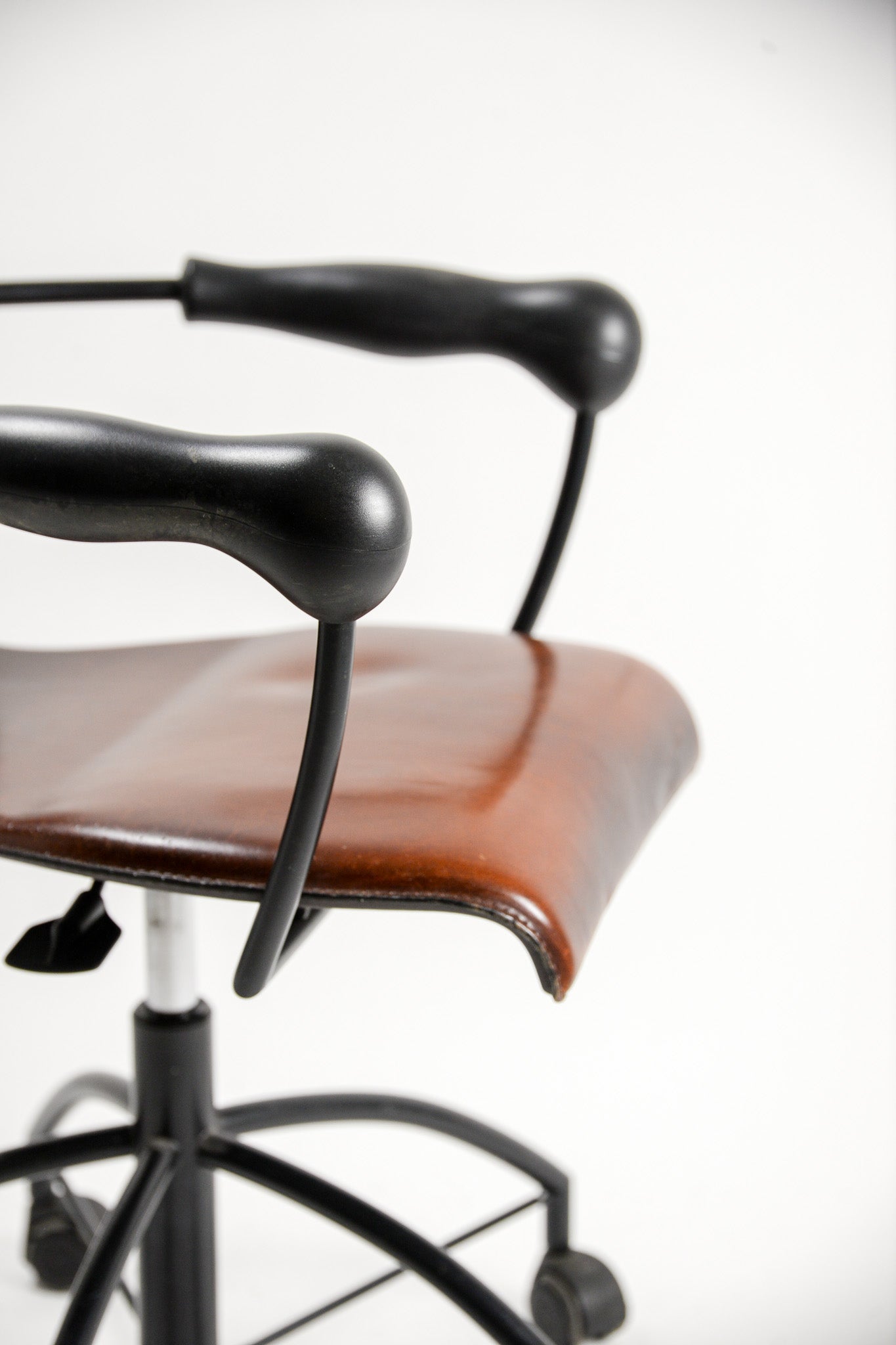 「Fantome」Office Chair by Marie Christine Dorner   / ヴィンテージレザーオフィスチェアMontis社