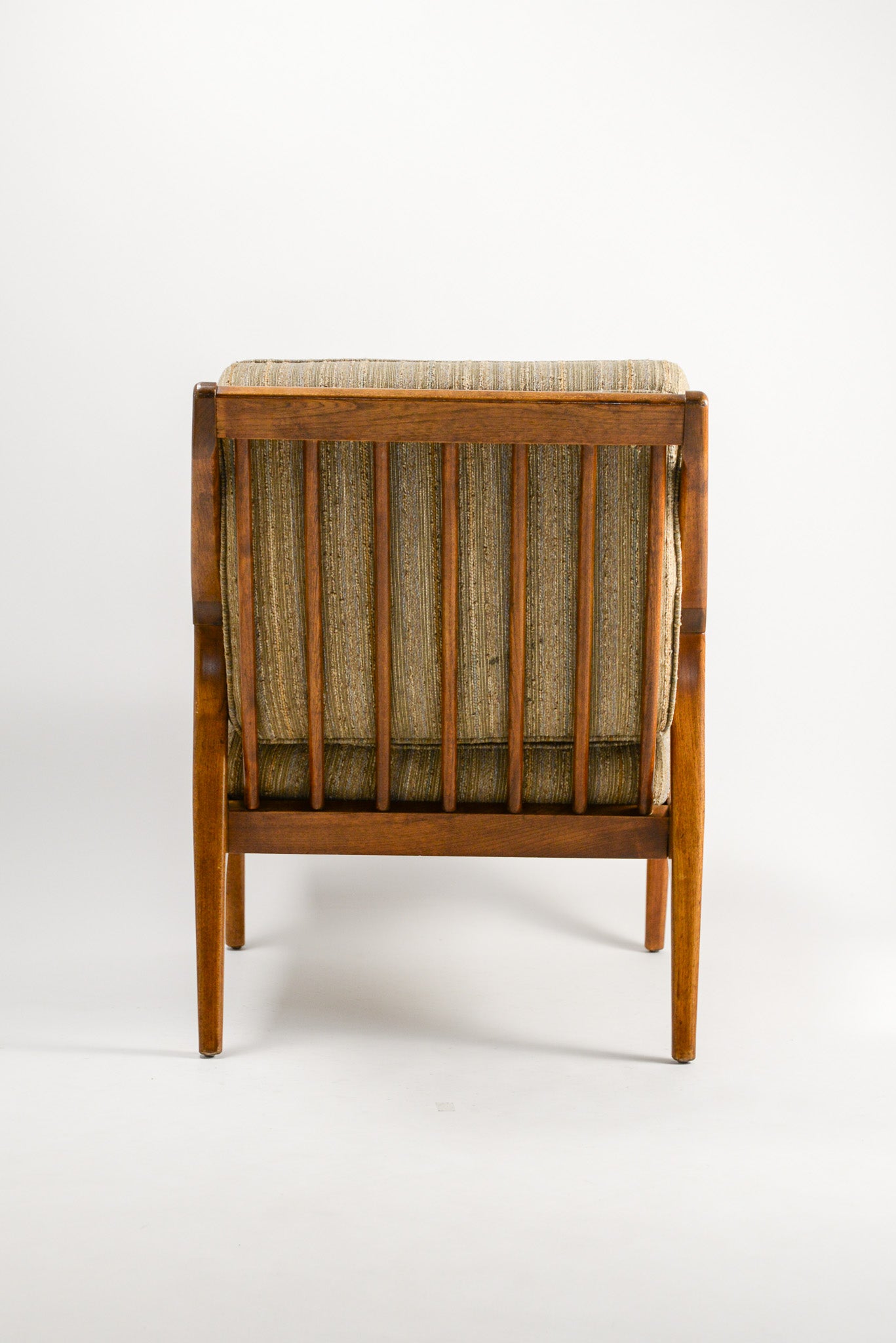 Wooden Arm Fabric Chair / 木製アームファブリックチェア