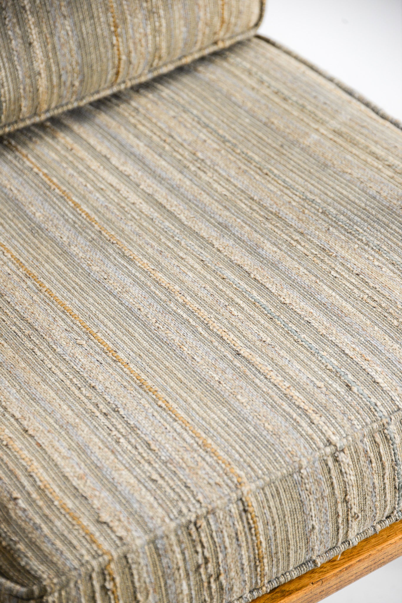Wooden Arm Fabric Chair / 木製アームファブリックチェア