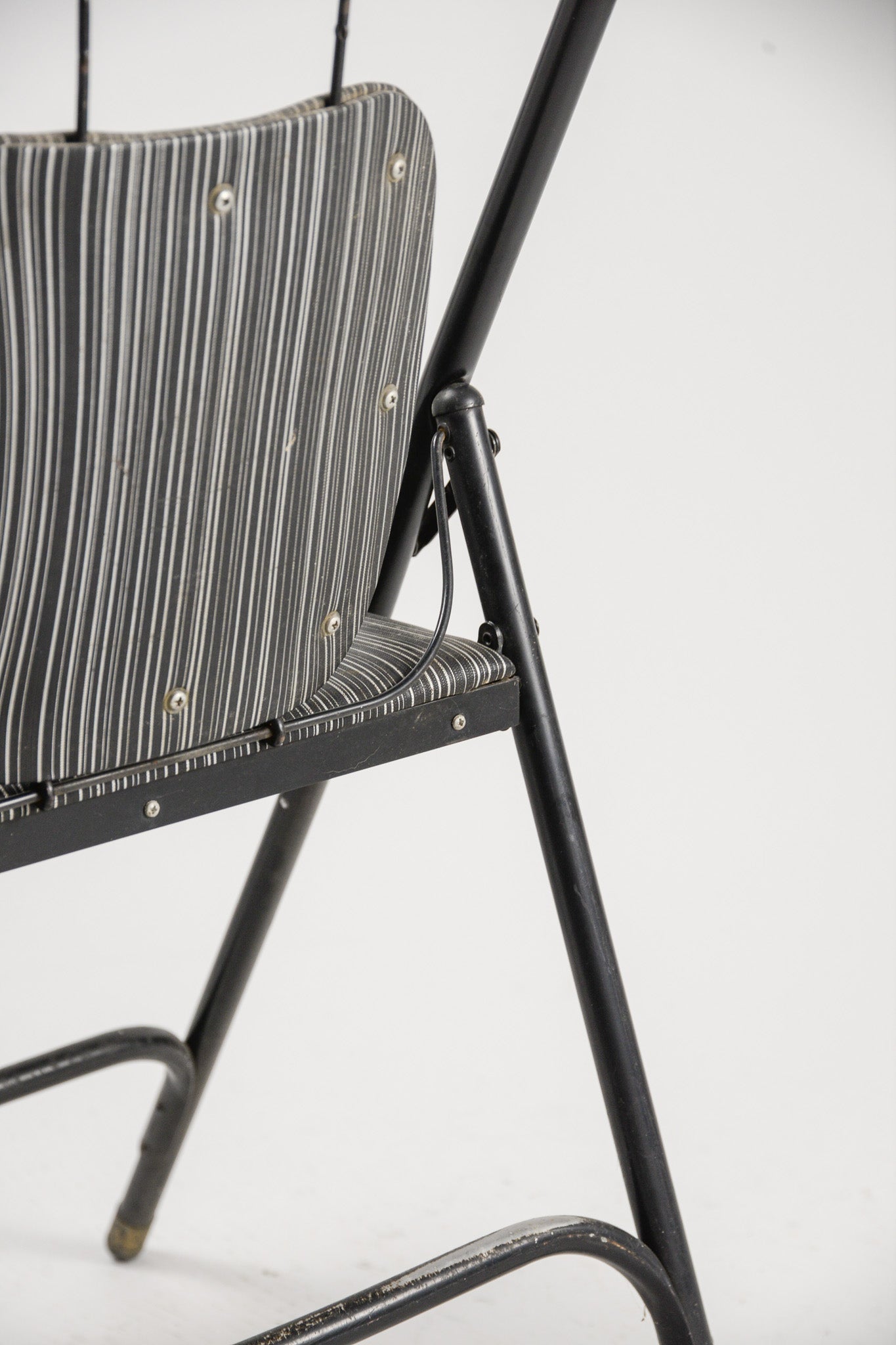 Metal Frame Folding Chair / メタルフレーム折りたたみ椅子