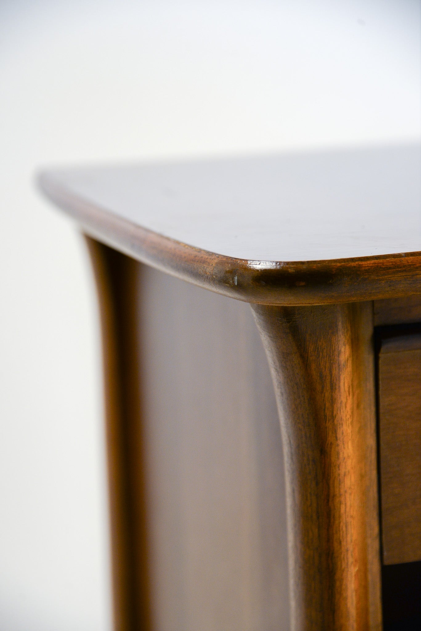 Wooden Bed Side shelf / 木製 ベッドサイドシェルフ