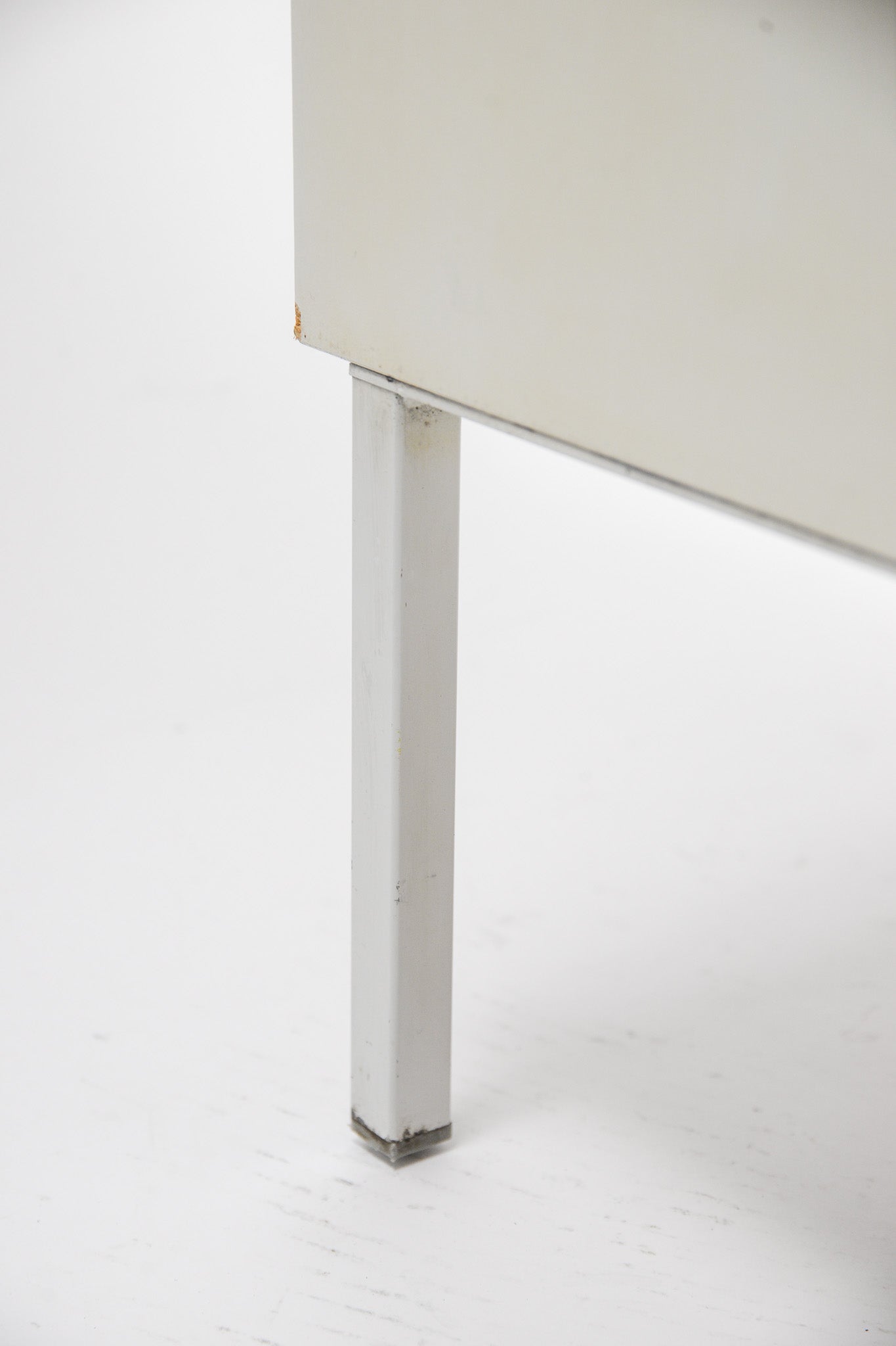 Steel Leg 3-Tier Cabinet / スチール脚 3段キャビネット