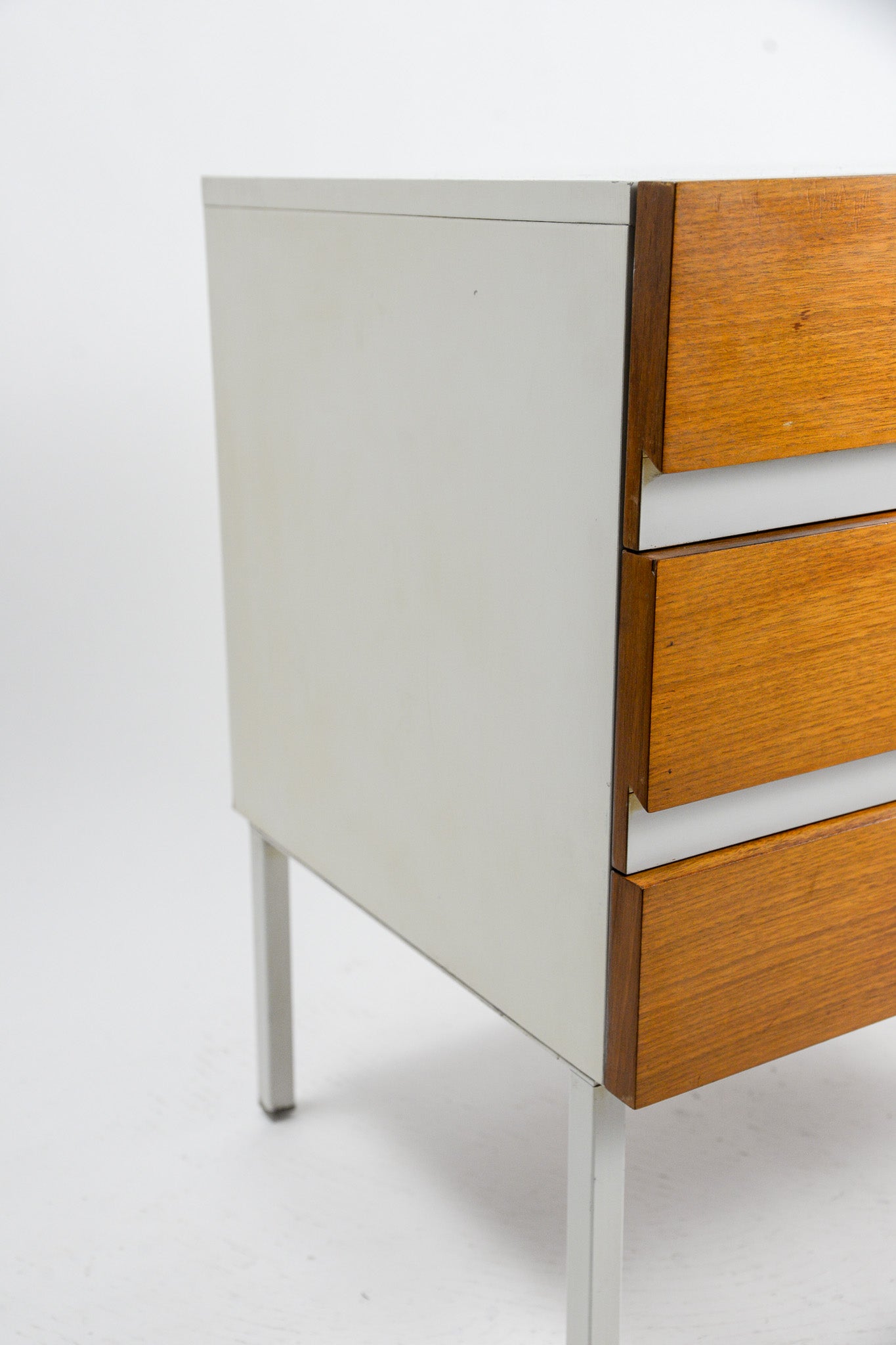 Steel Leg 3-Tier Cabinet / スチール脚 3段キャビネット