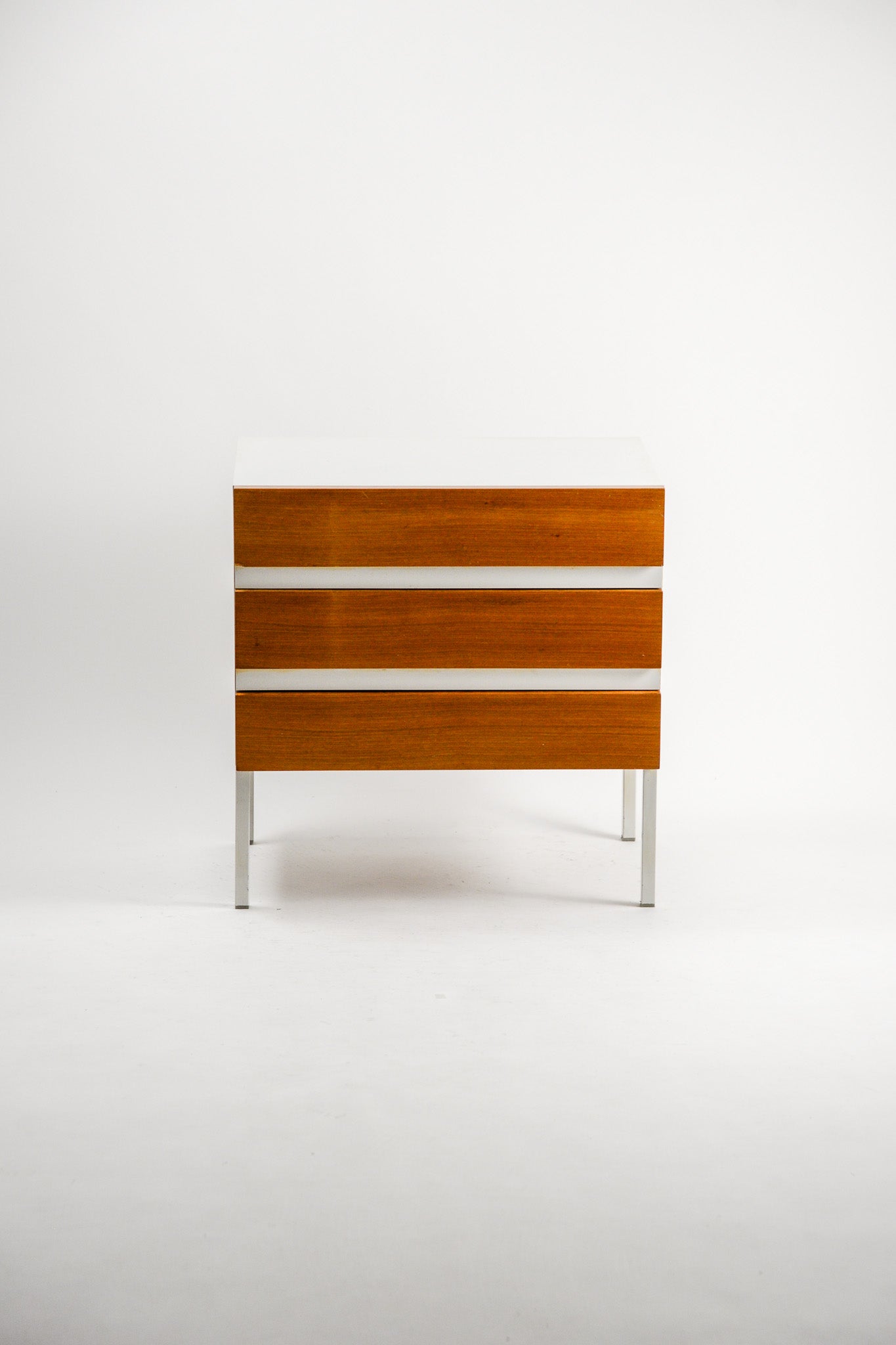 Steel Leg 3-Tier Cabinet / スチール脚 3段キャビネット