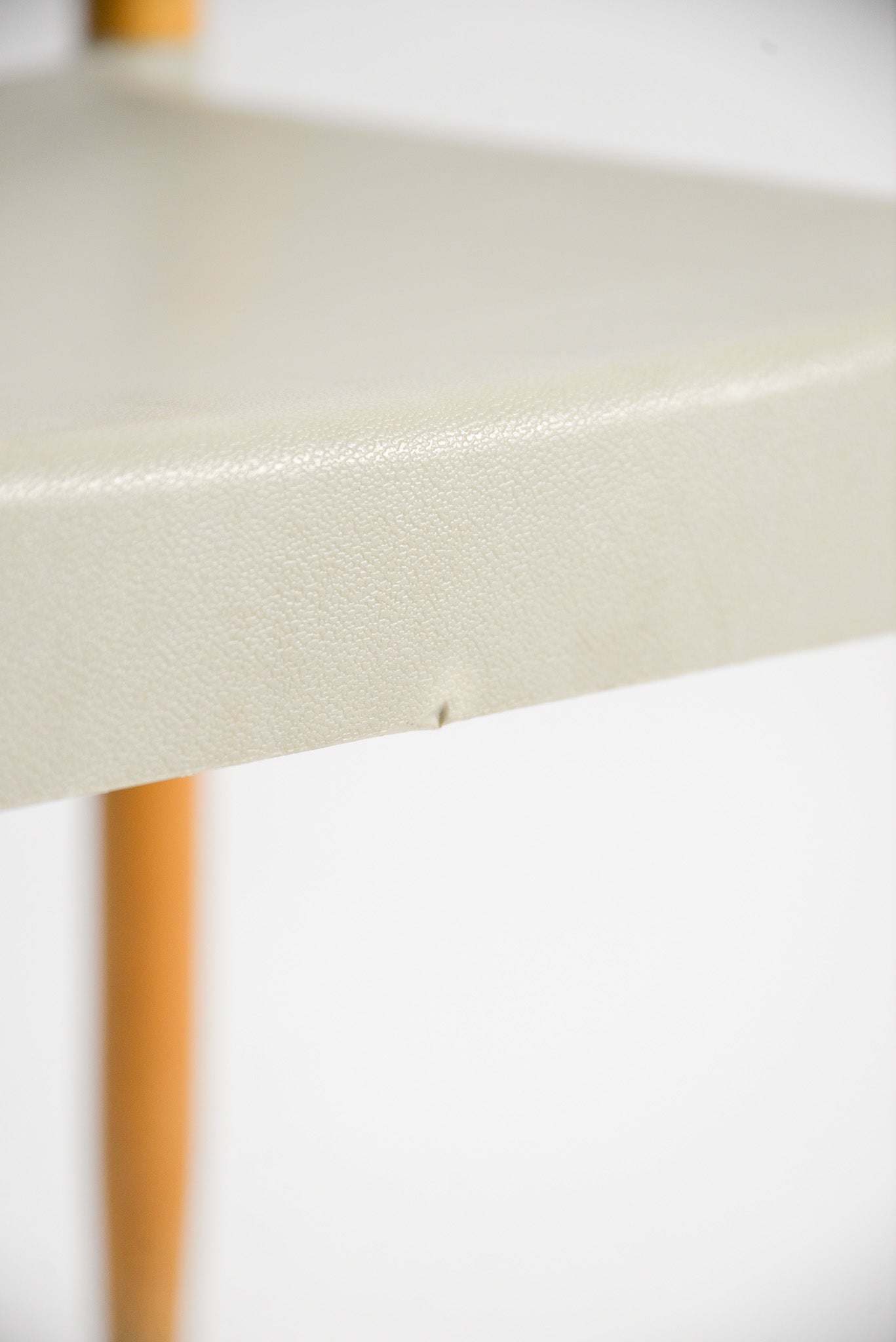 Stacking The Strax chair by CASARA / スタッキング Straxチェア CASARA