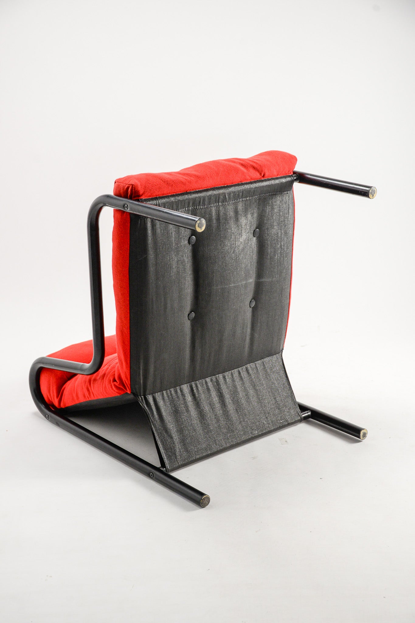 Red Fabric Armchair / 赤ファブリック アームチェア
