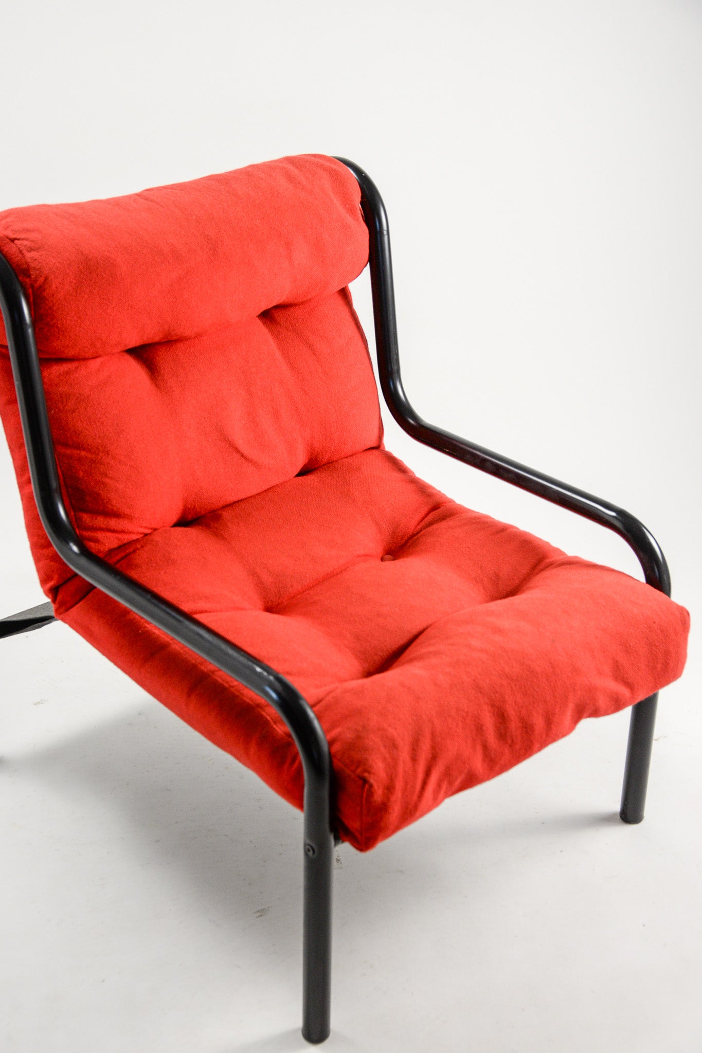 Red Fabric Armchair / 赤ファブリック アームチェア