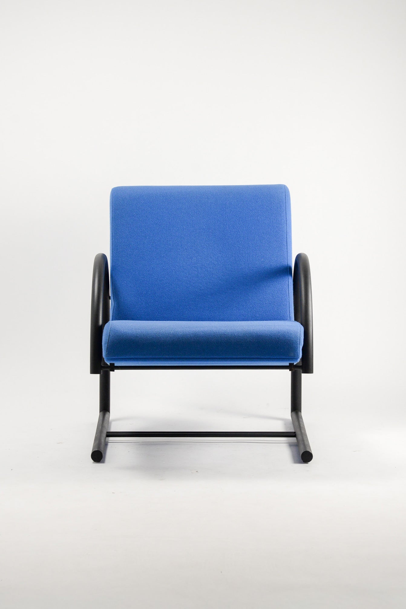 Postmodern 'Cirkel' Lounge chair / ポストモダン ラウンジ チェア