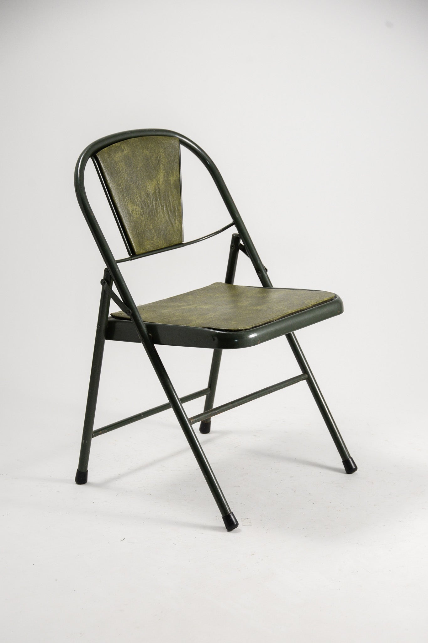 Green Fabric Folding Chair / 緑ファブリック 折りたたみイス