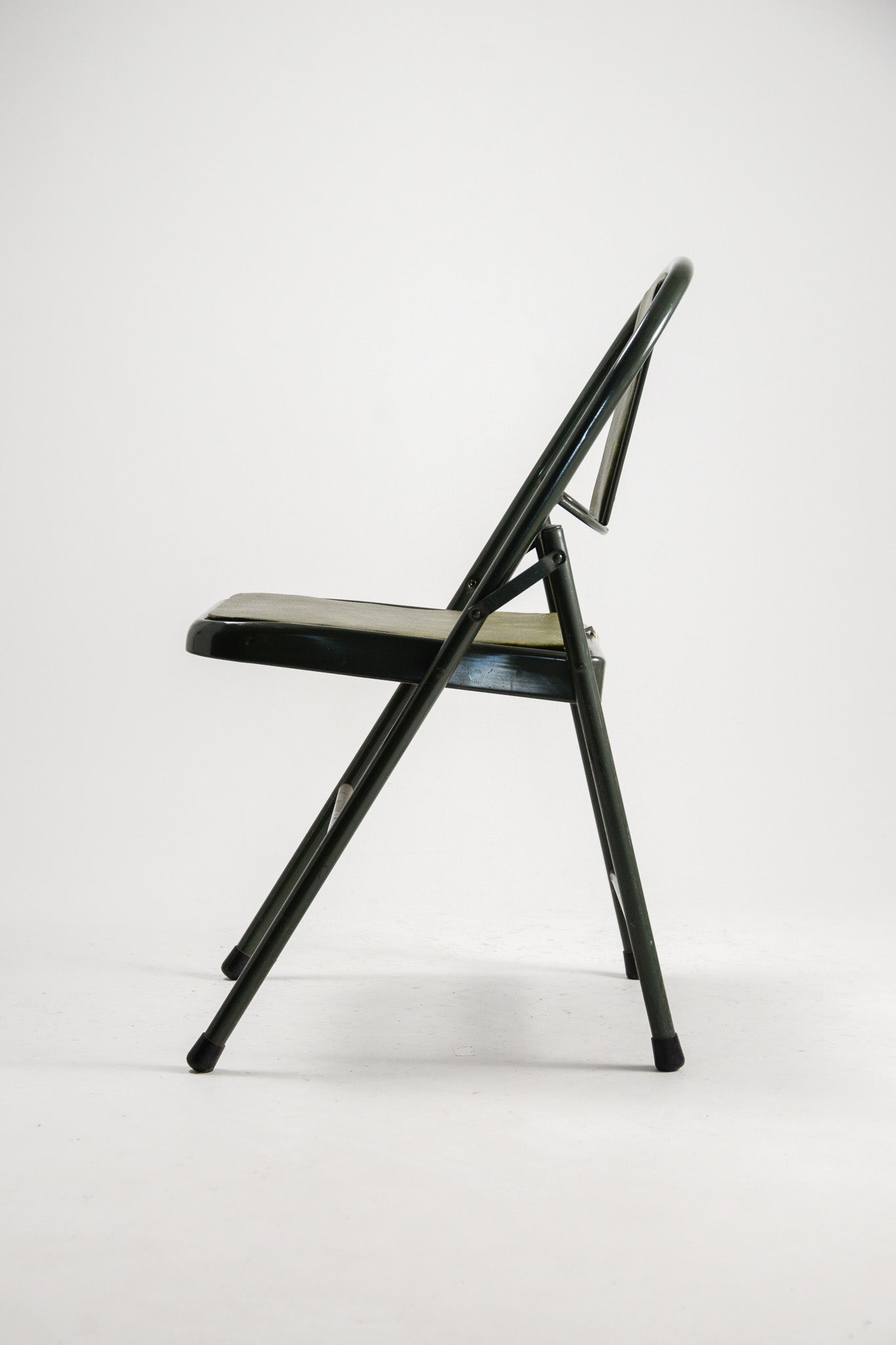 Green Fabric Folding Chair / 緑ファブリック 折りたたみイス