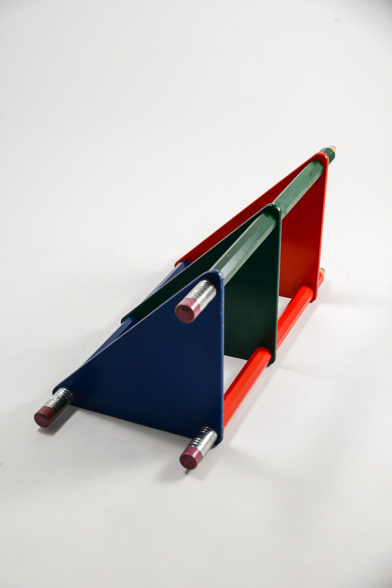 Pencil Corner Table / えんぴつ コーナーテーブル