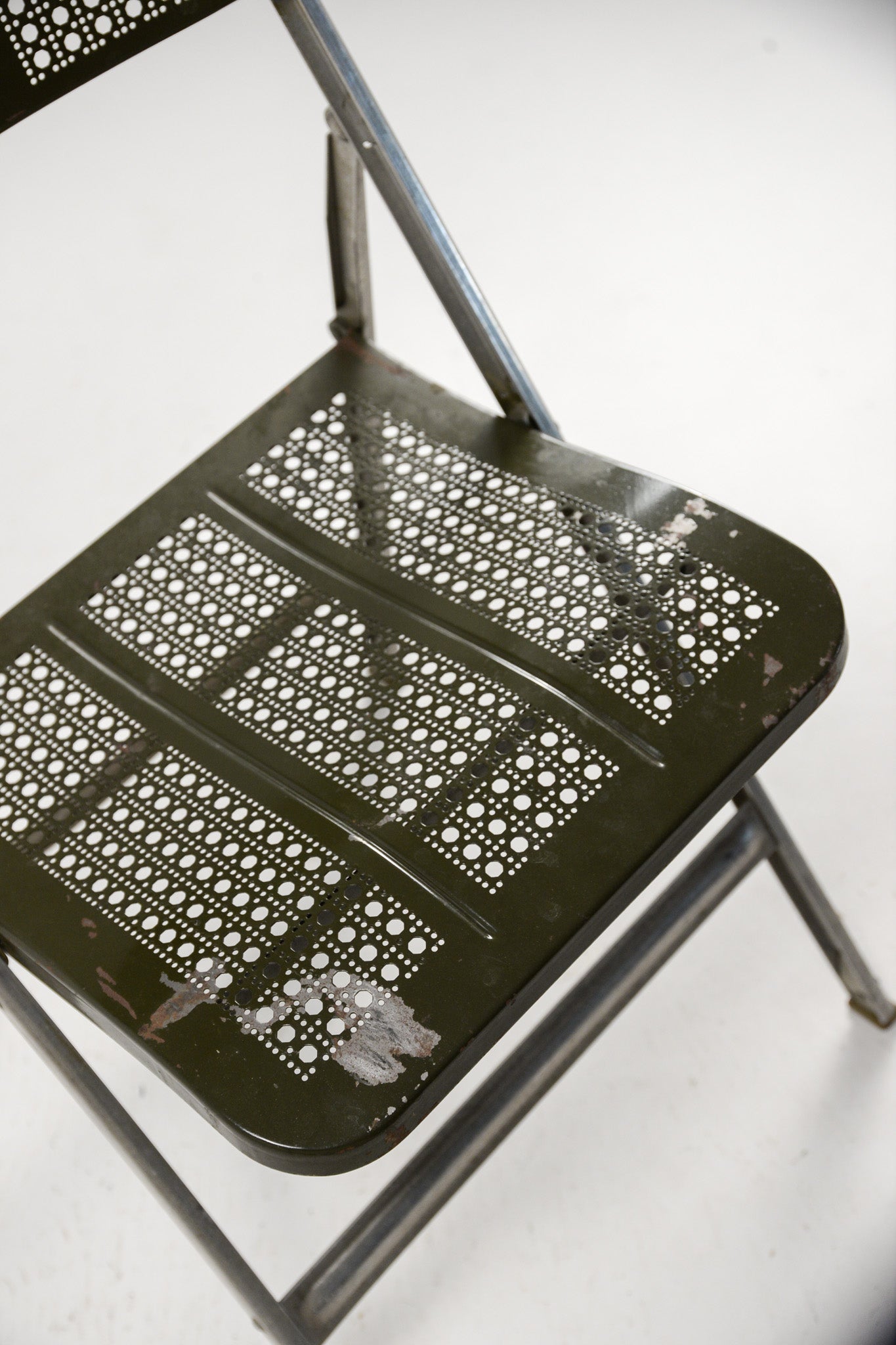 Punching Metal Folding Chair / パンチングメタル折りたたみ椅子