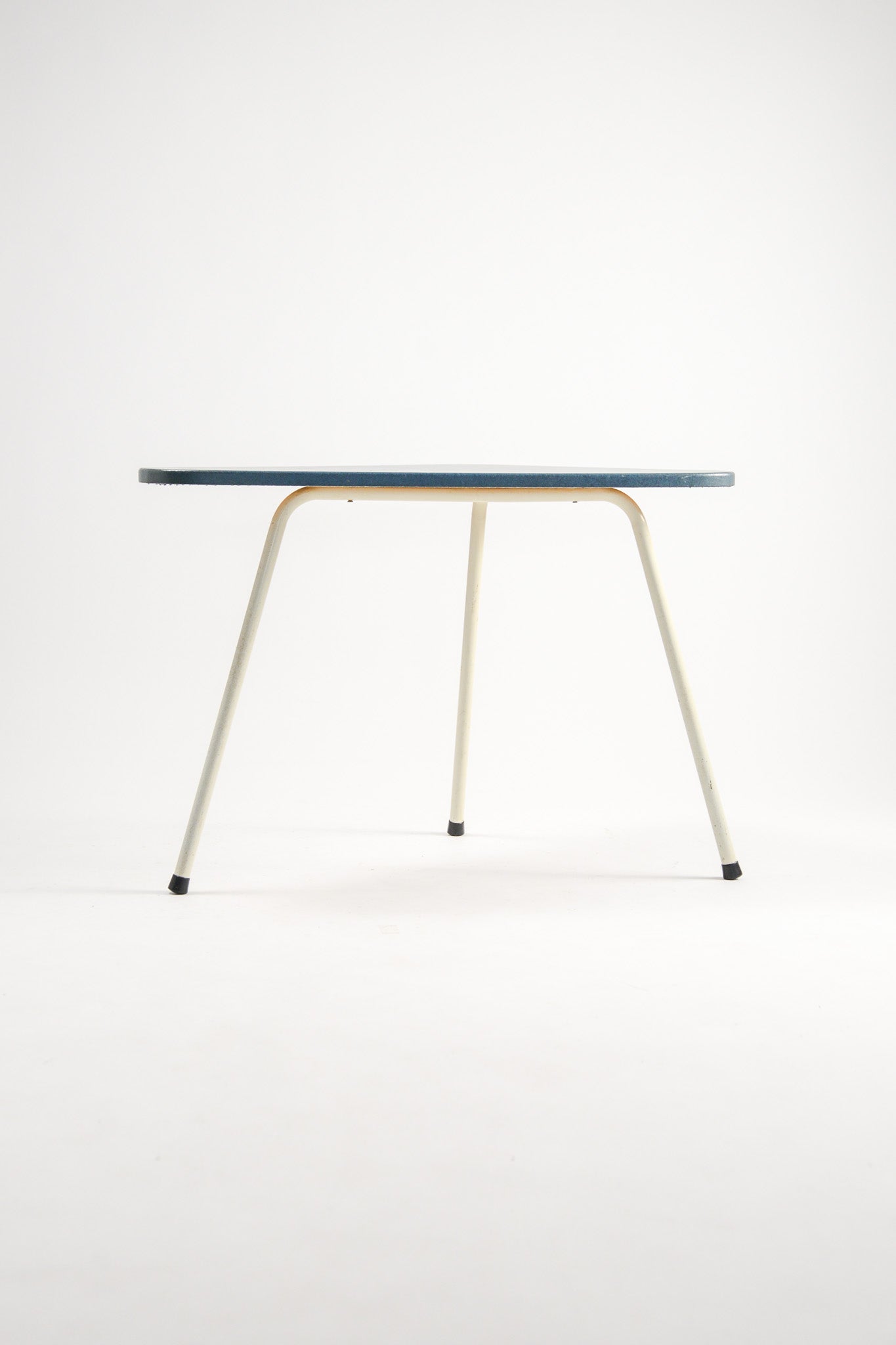 Triangular Coffee Table with Blue Top / 三角形テーブル ブルー天板
