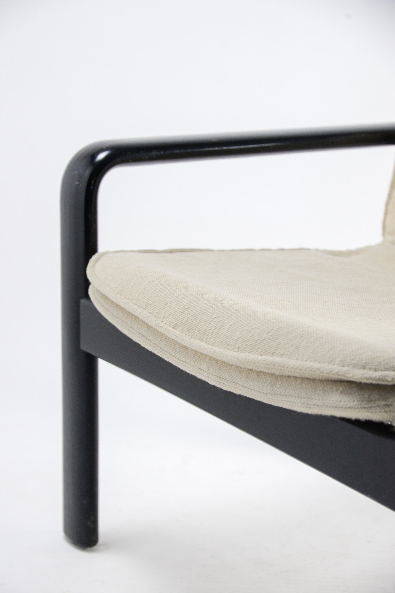 Beige Fabric Armchair / ベージュファブリック アームチェア