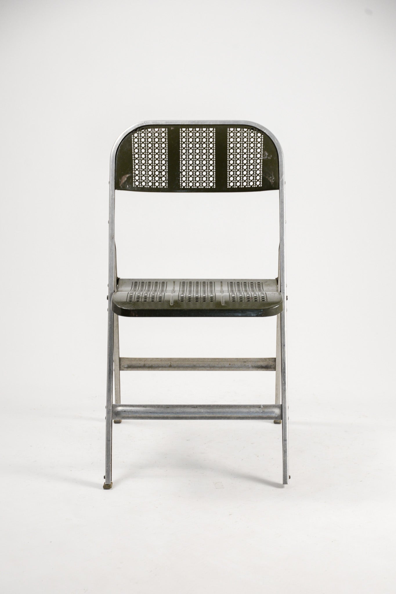 Punching Metal Folding Chair / パンチングメタル折りたたみ椅子