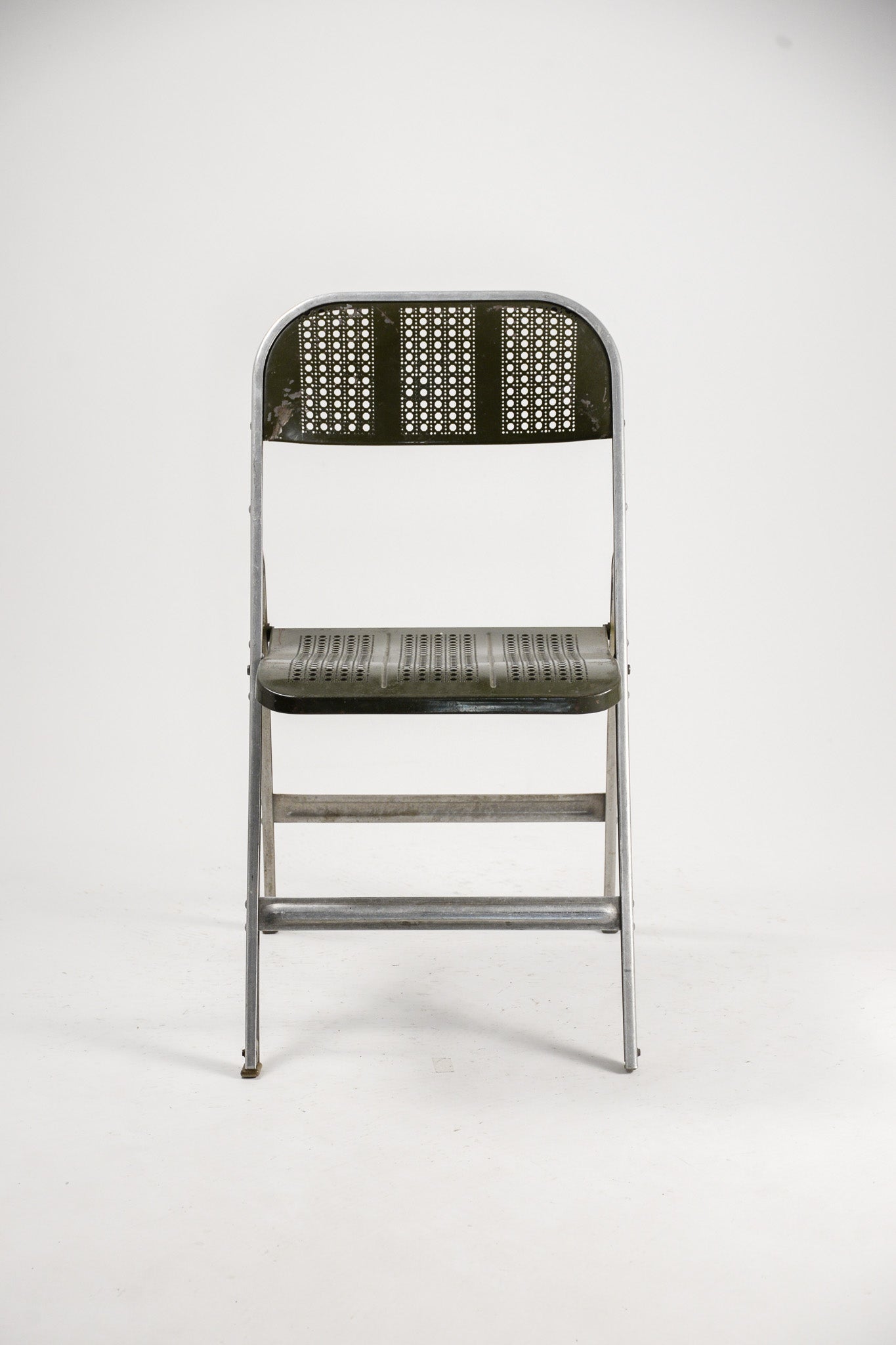 Punching Metal Folding Chair / パンチングメタル折りたたみ椅子