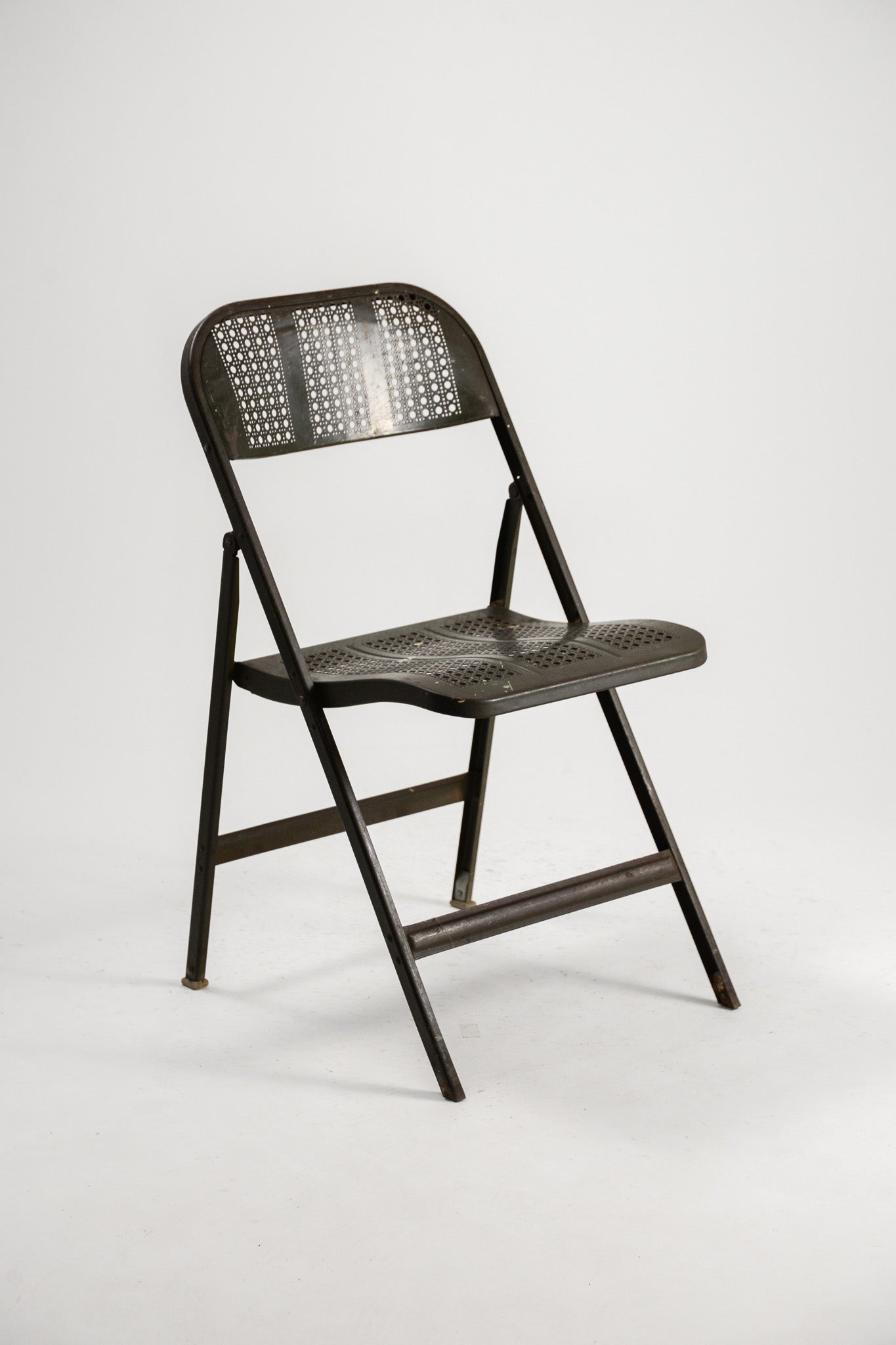 Punting Metal Folding Chair / パンチングメタル折りたたみ椅子