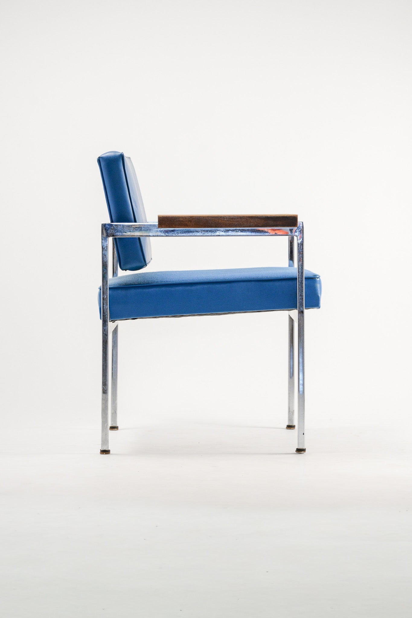Blue Fabric Leather Armchair / ブルーファブリック アームチェア