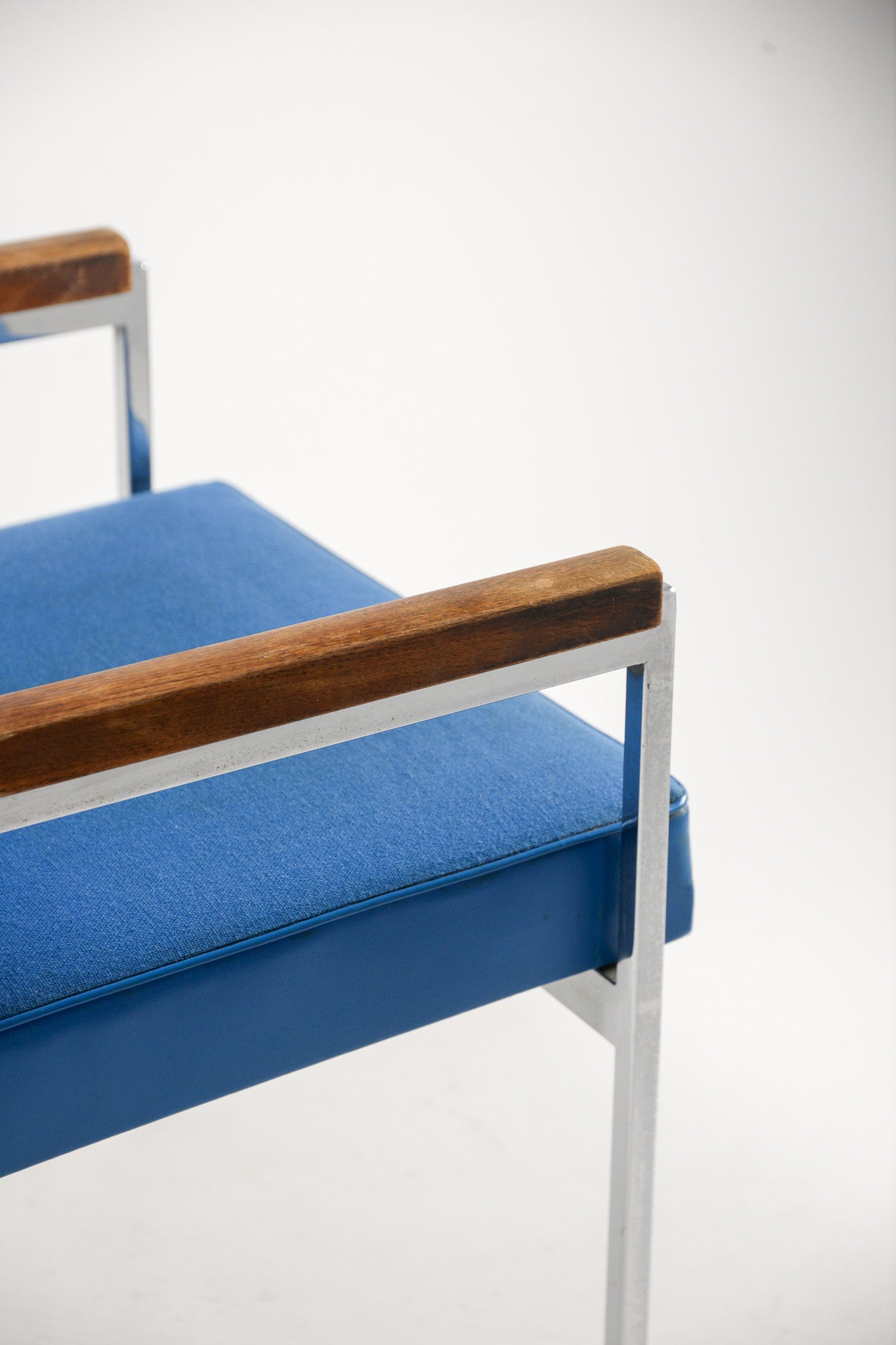 Blue Fabric Leather Armchair / ブルーファブリック アームチェア