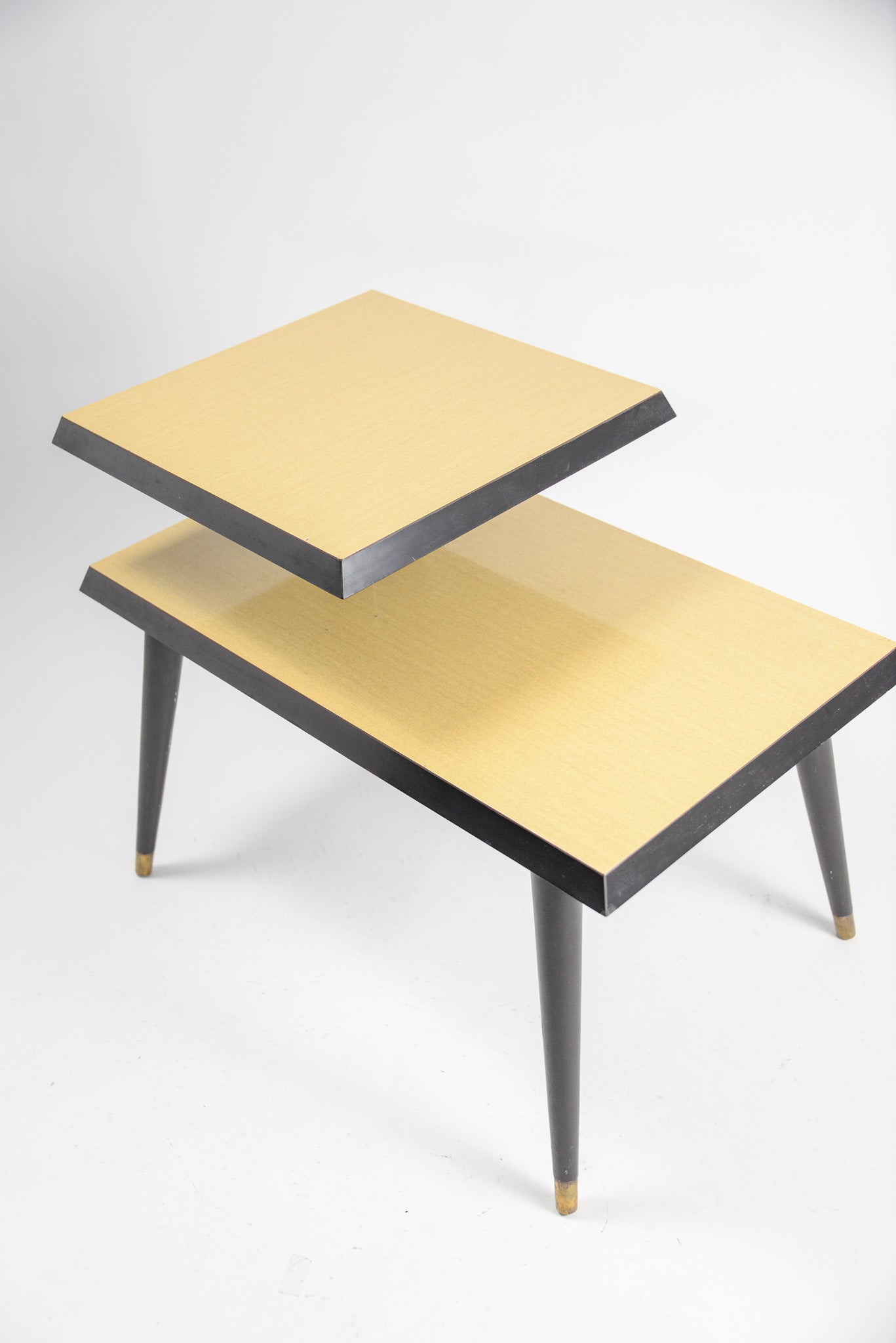Atomic Step Table Yellow & Black / アトミック ステップ テーブル 黄色 & 黒色