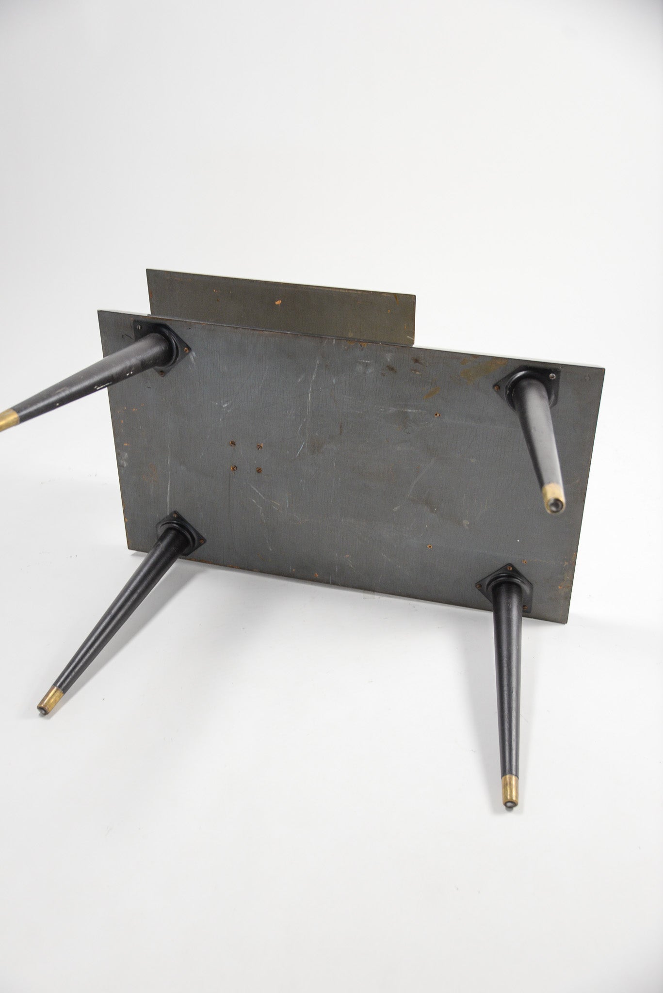 Atomic Step Table Yellow & Black / アトミック ステップ テーブル 黄色 & 黒色