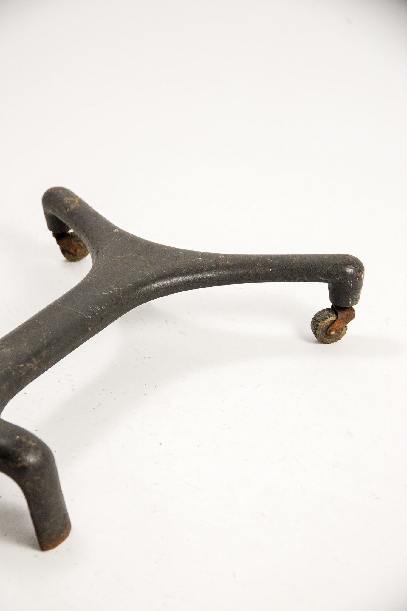 Vintage Industrial Caster Wagon / キャスター付ワゴン (鋳物脚)