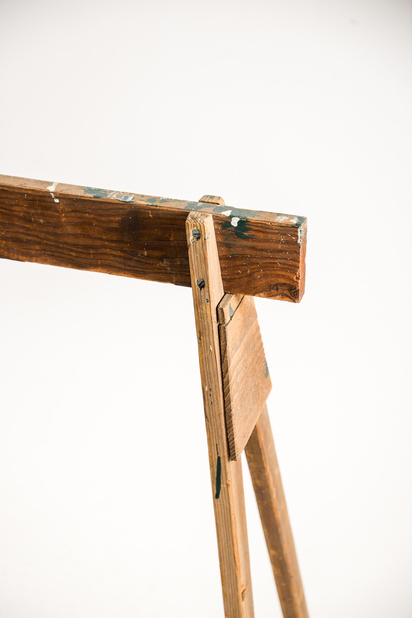Wooden Sawhorse (Pair) / 木製ウマ (ペア)
