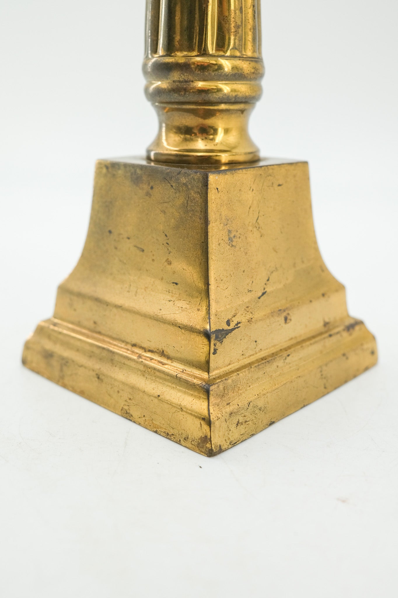 Brass Candle Stand / 真鍮のキャンドルスタンド
