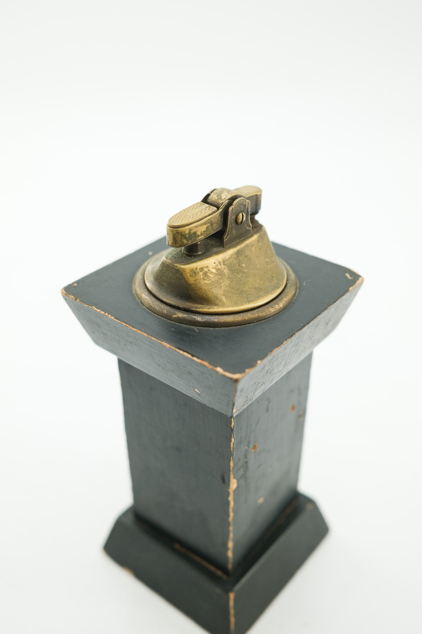 Vintage Wooden Column Table Lighter / ヴィンテージ 木製コラム 卓上ライター