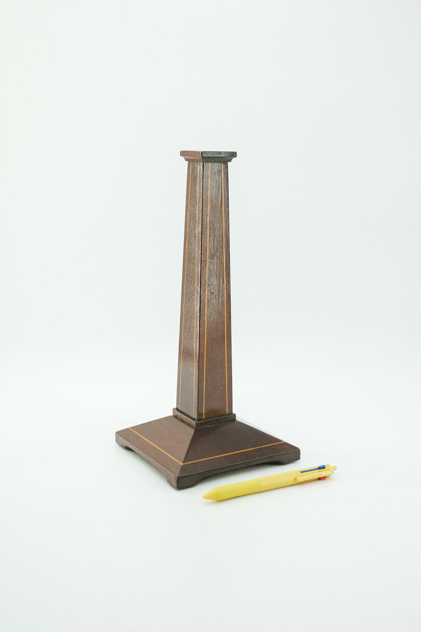 Wooden Candlestick / 木製燭台