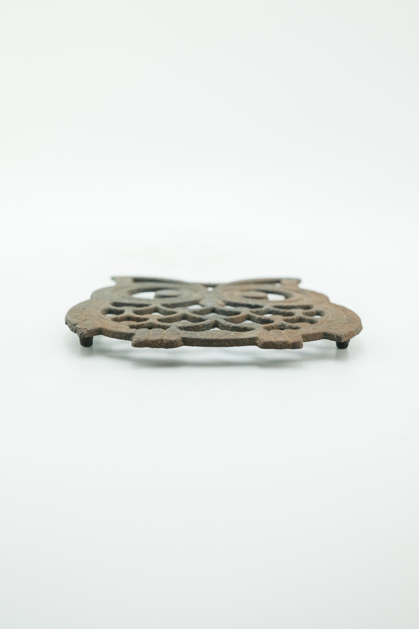 Cast Iron Owl Trivet / 鉄鋳物フクロウの鍋敷き