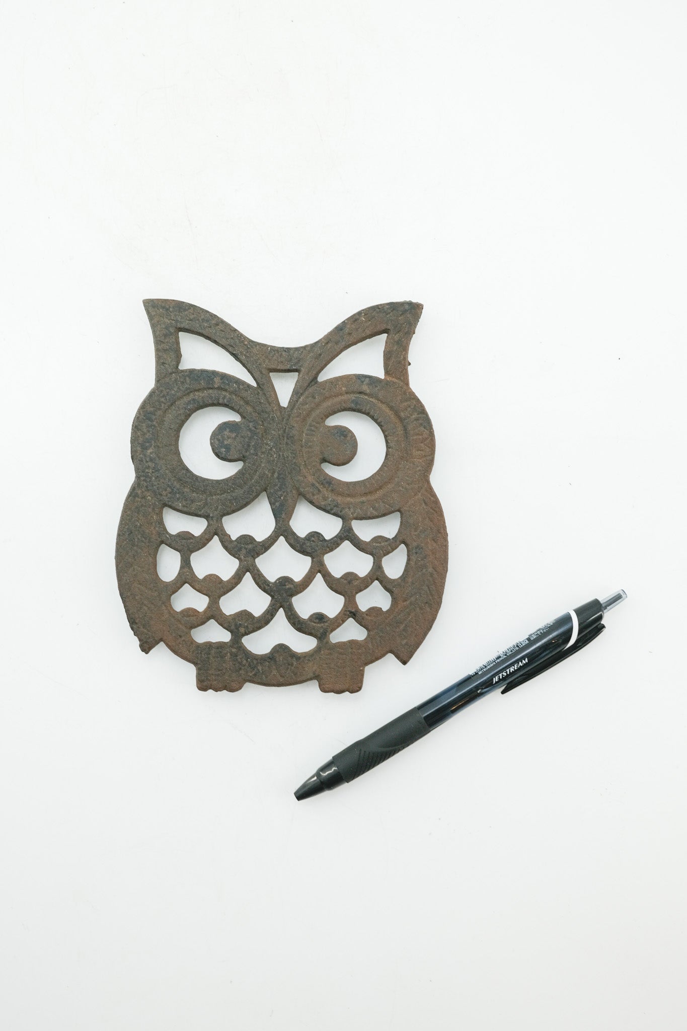 Cast Iron Owl Trivet / 鉄鋳物フクロウの鍋敷き