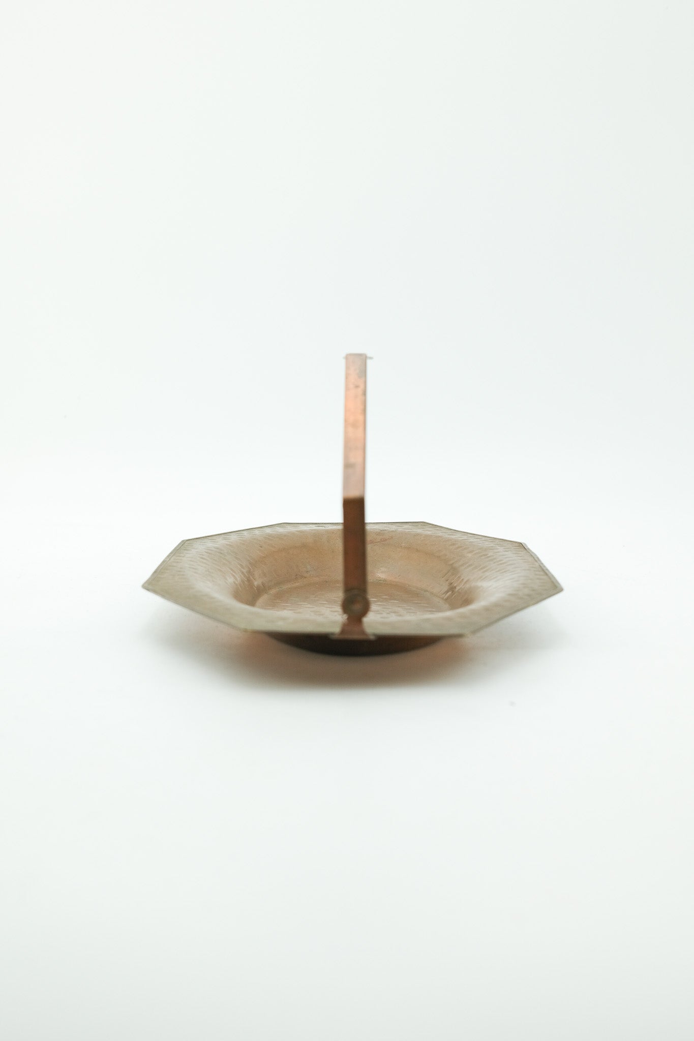 Hammered Copper Tray with Handle / 槌目調 銅製ハンドル付きトレイ