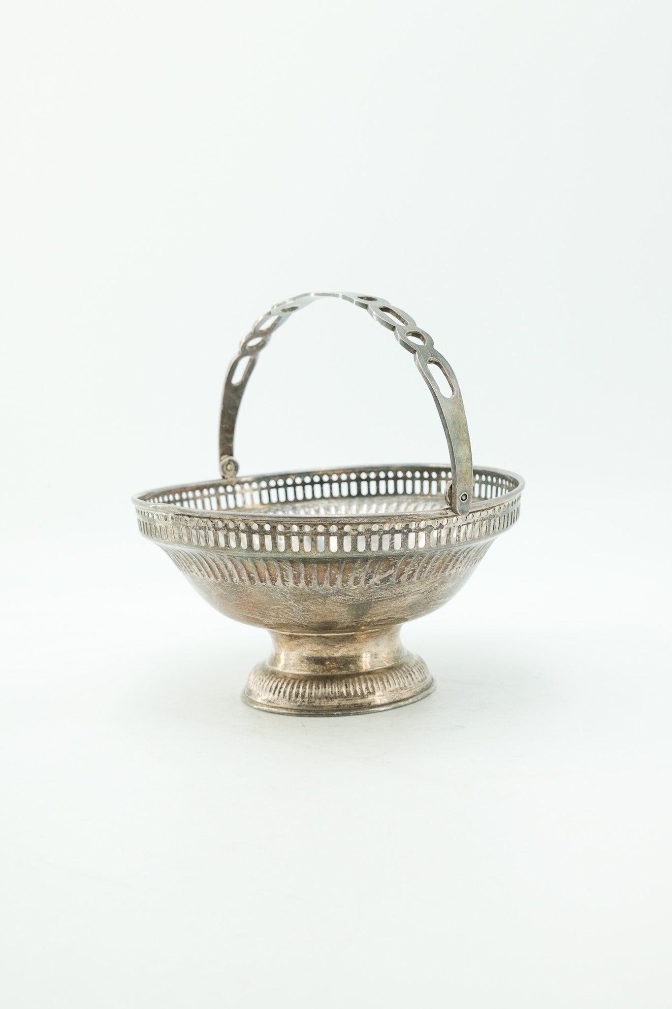 Silver-Plated Swing Handle Basket / シルバープレート スイングハンドル バスケット